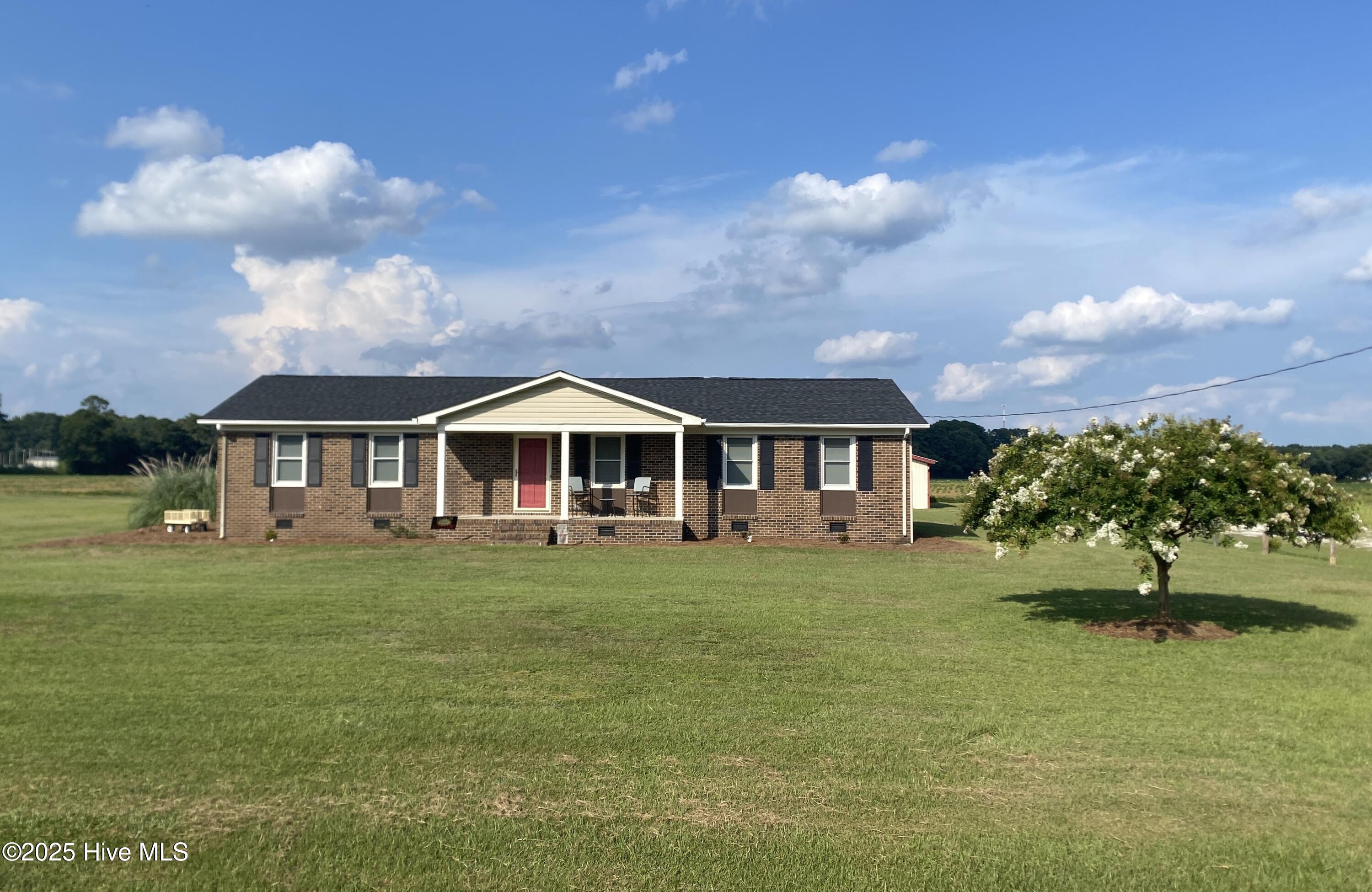 328 S Beston Road Property Photo 1