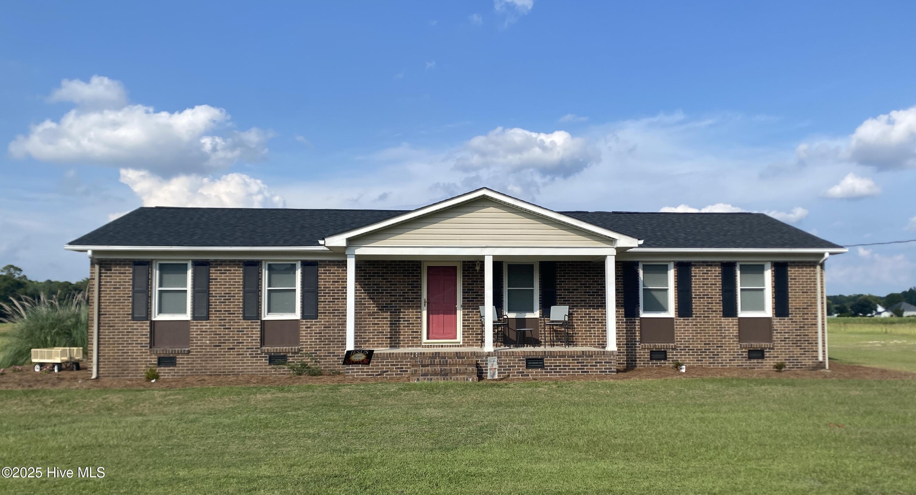 328 S Beston Road Property Photo 1