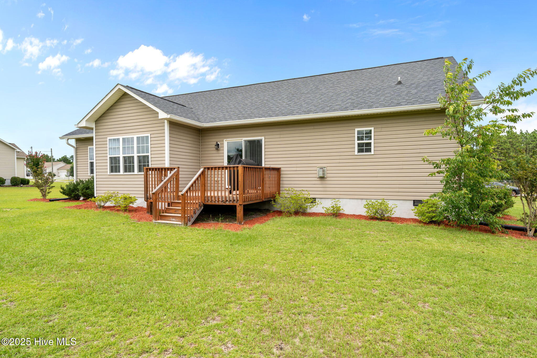 430 Tyner Avenue Property Photo 8