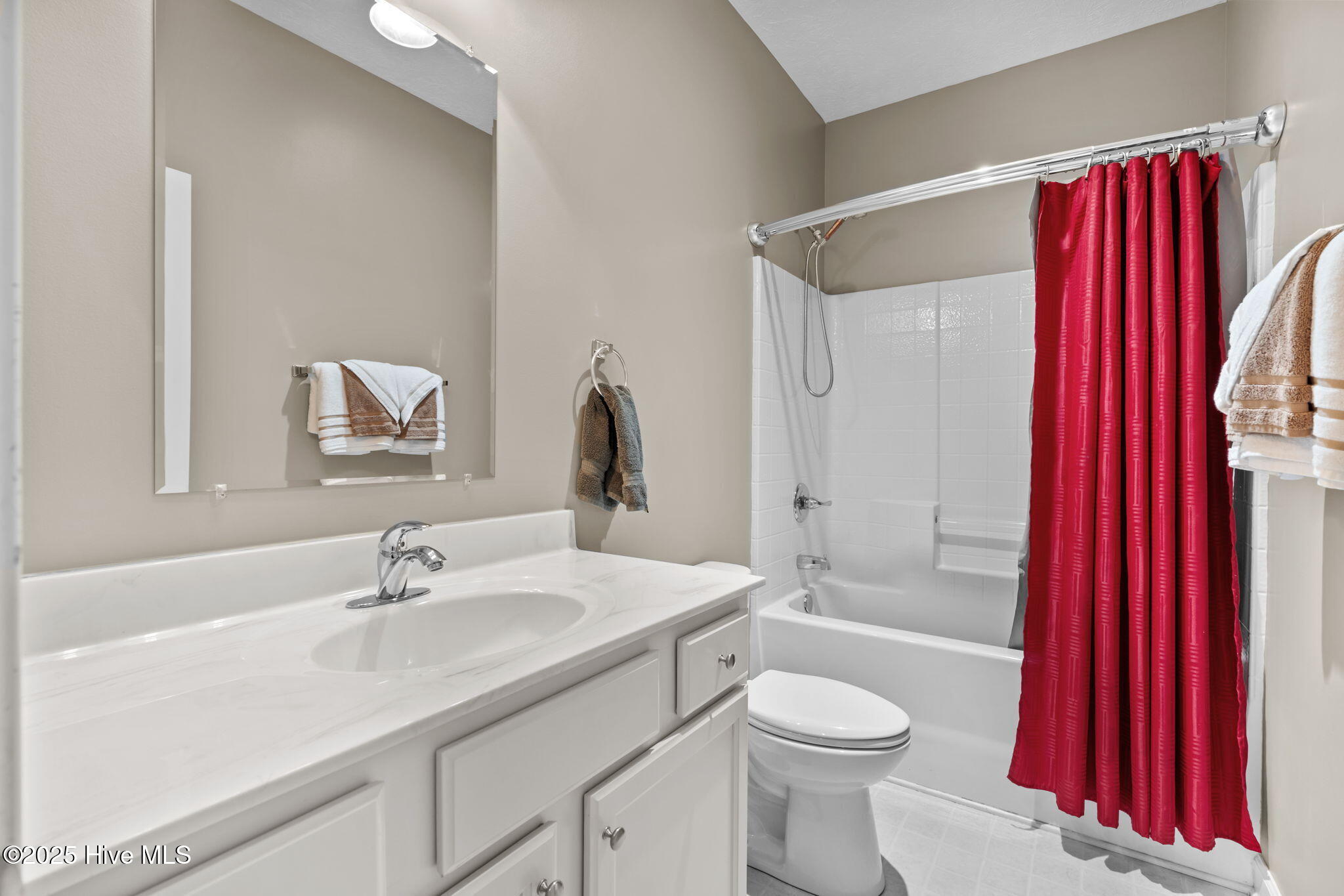 430 Tyner Avenue Property Photo 31