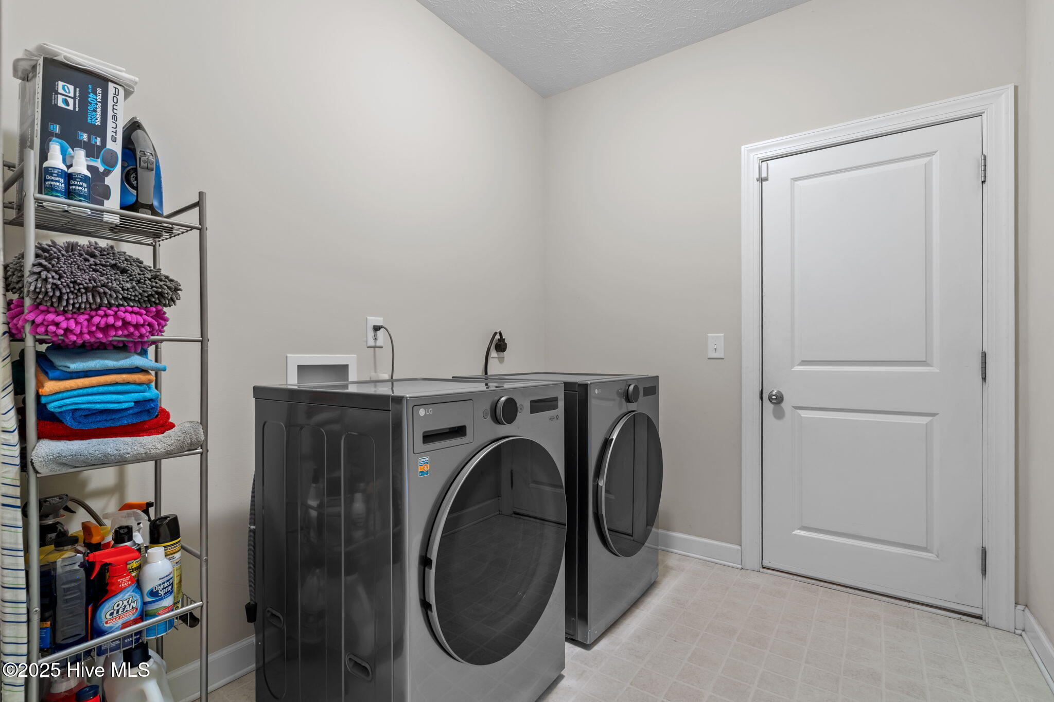 430 Tyner Avenue Property Photo 32