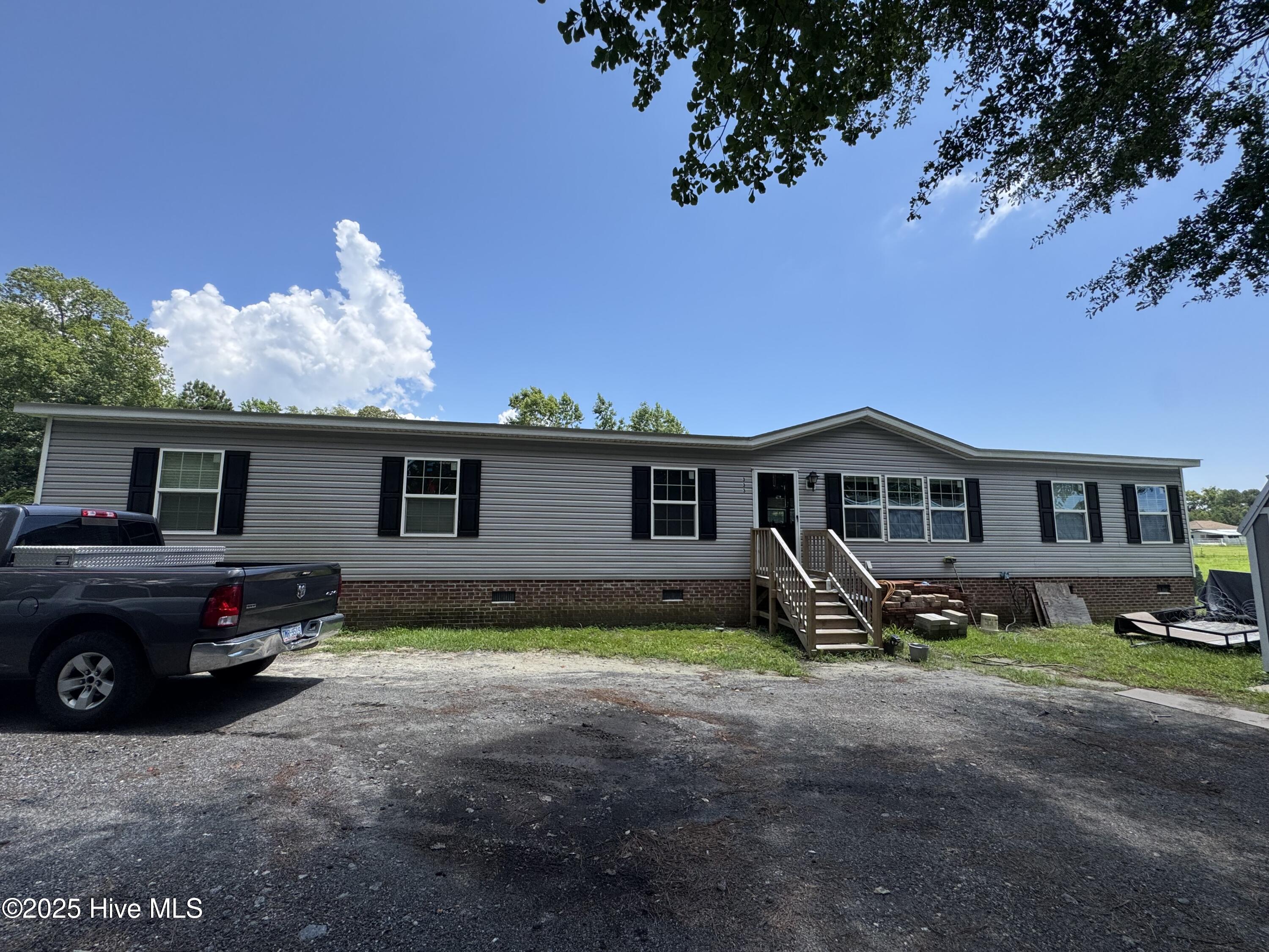 333 Farin Ward Road Property Photo 1