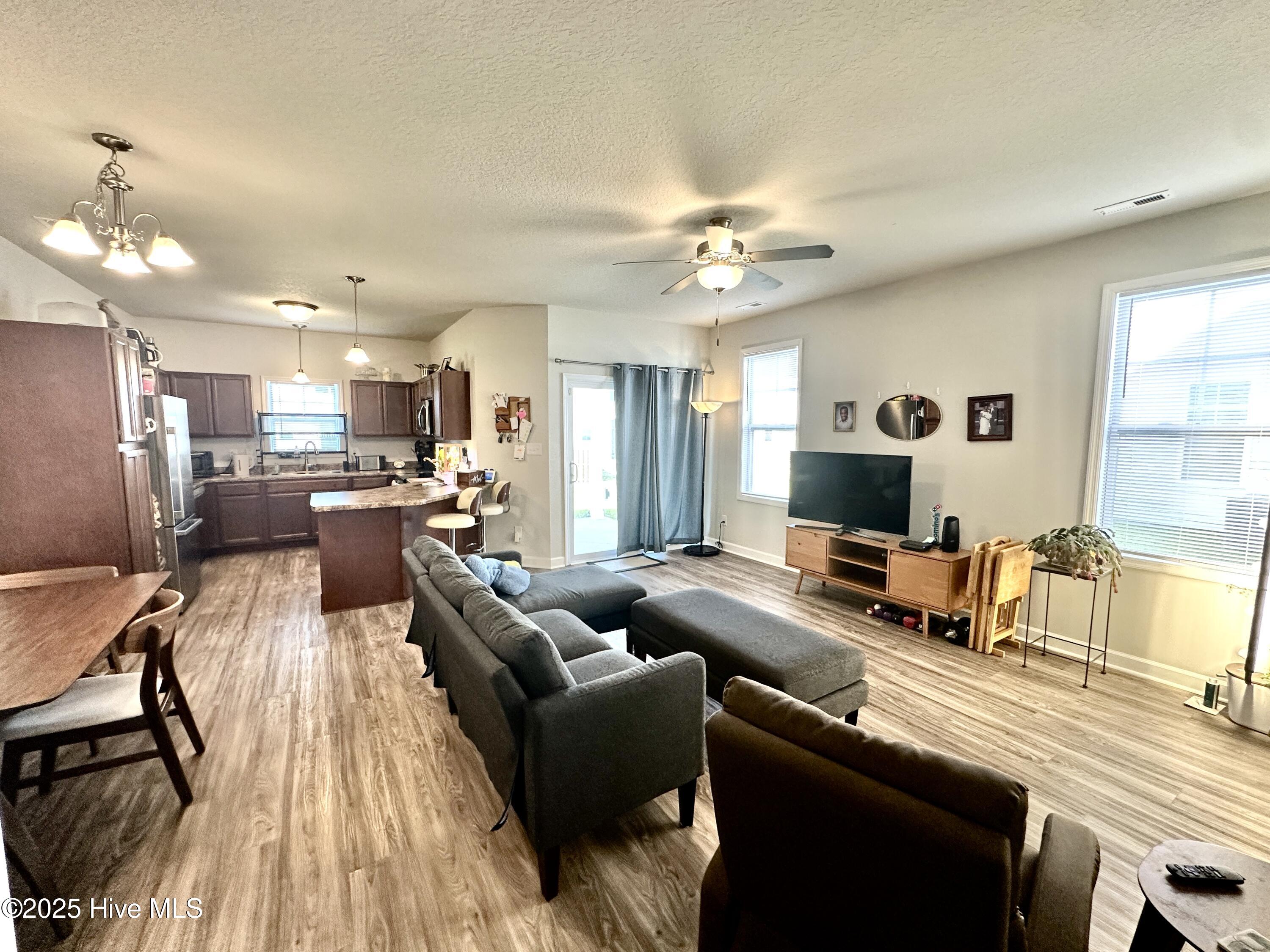 303 Otis Lane Property Photo 2