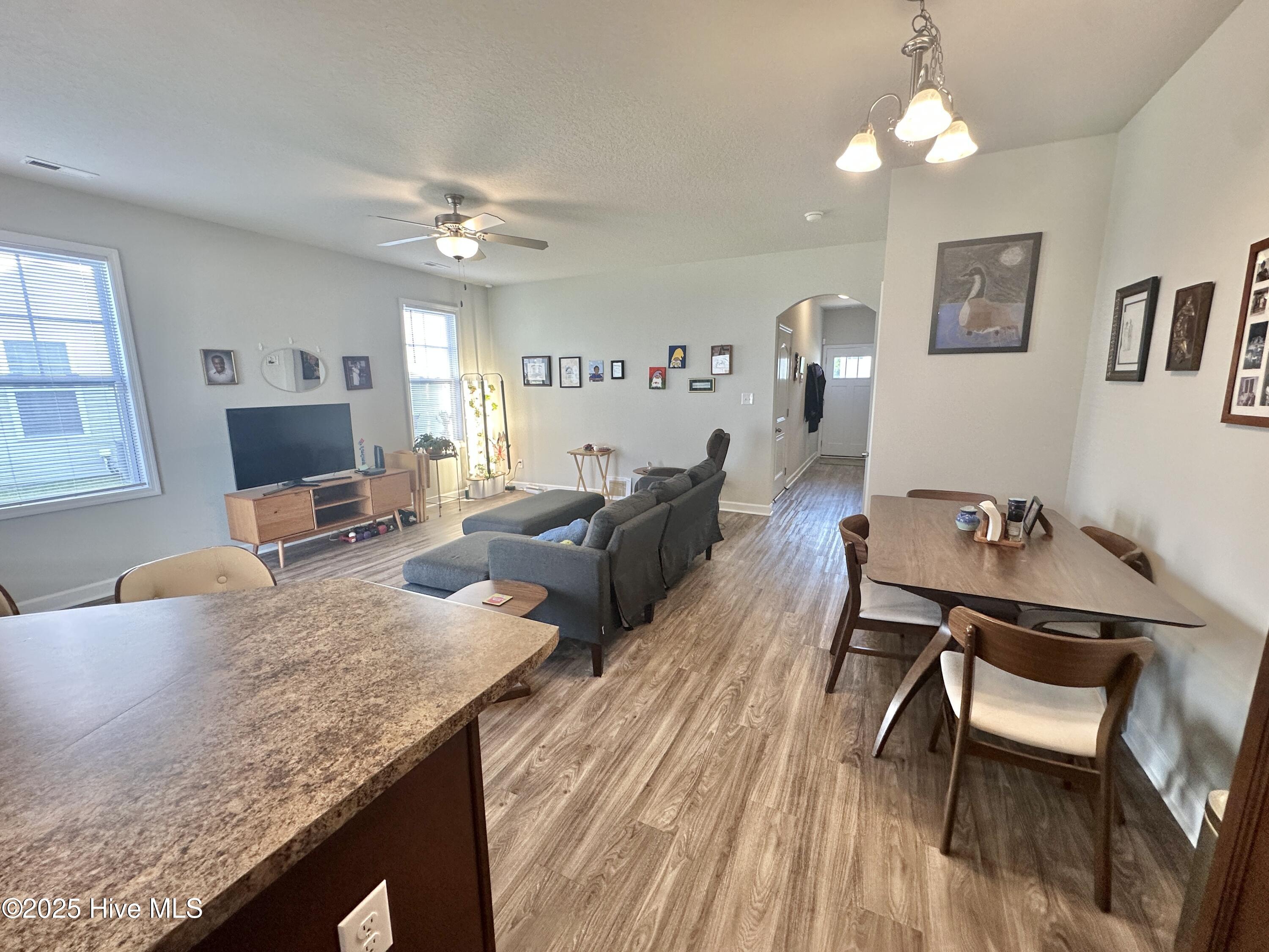 303 Otis Lane Property Photo 8