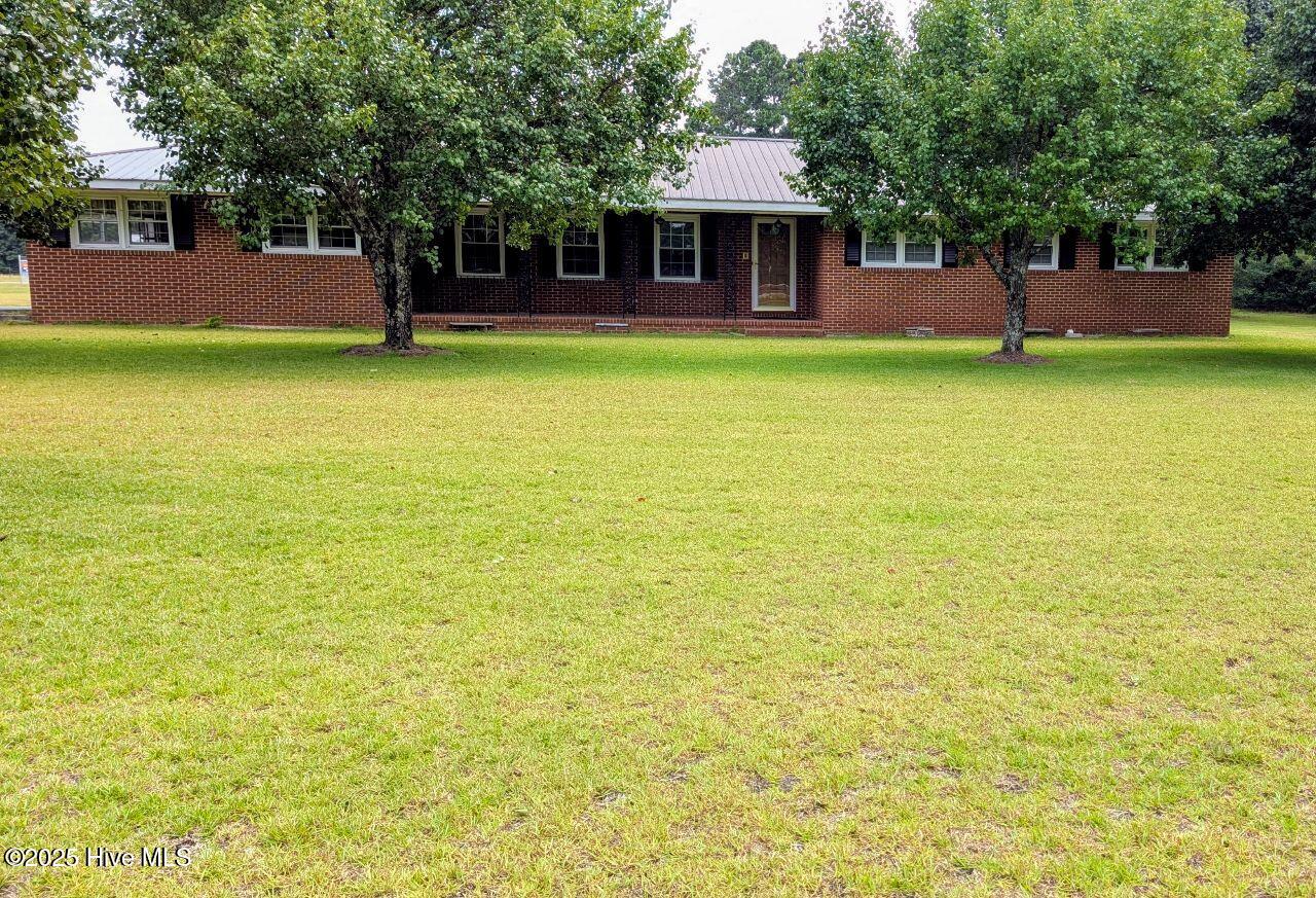 5068 Lobelia Road Property Photo 1