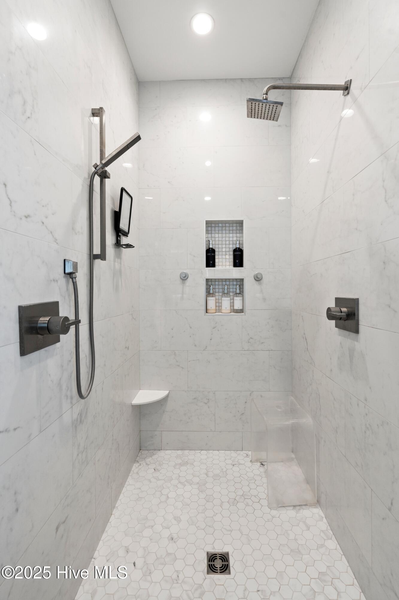 3611 Island Drive Property Photo 43