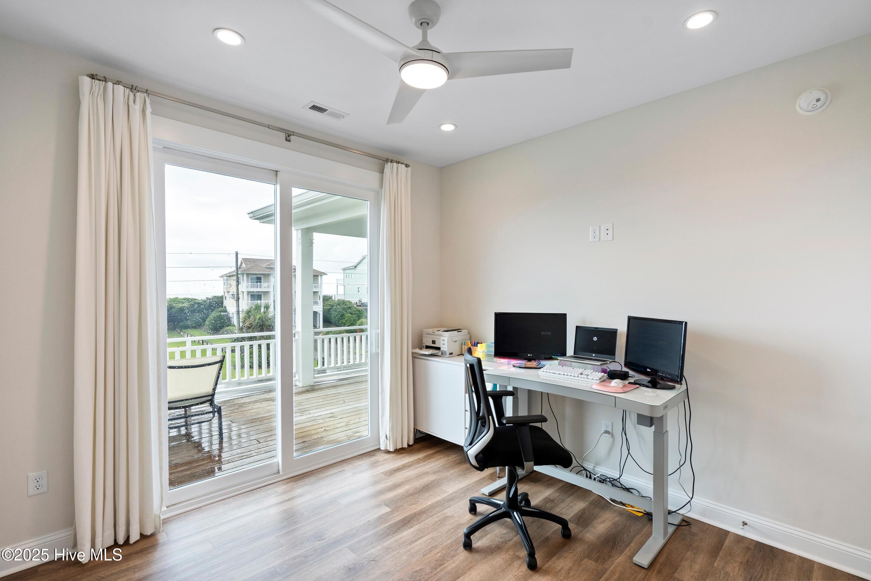3611 Island Drive Property Photo 45