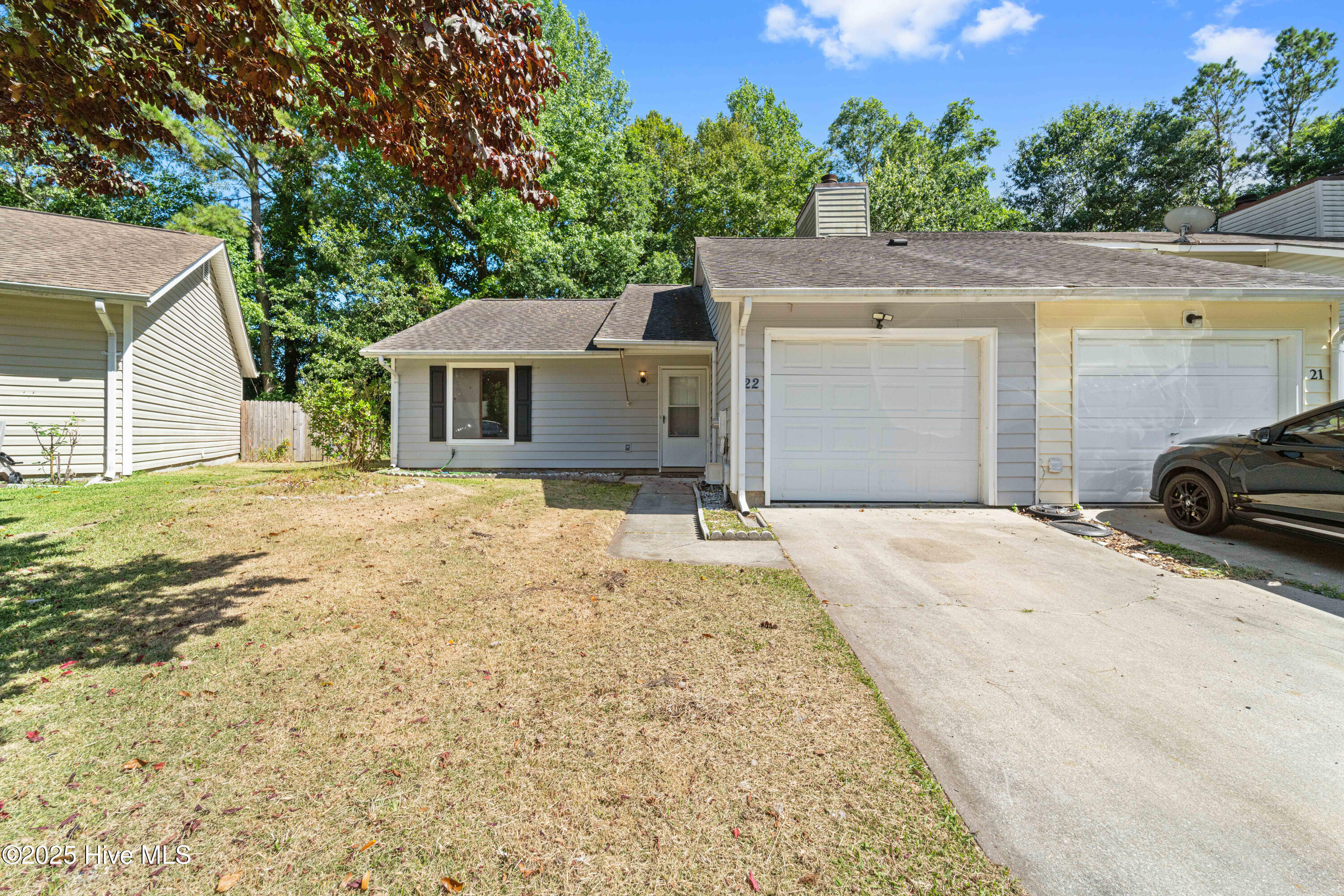 22 S Onsville Place Property Photo 1