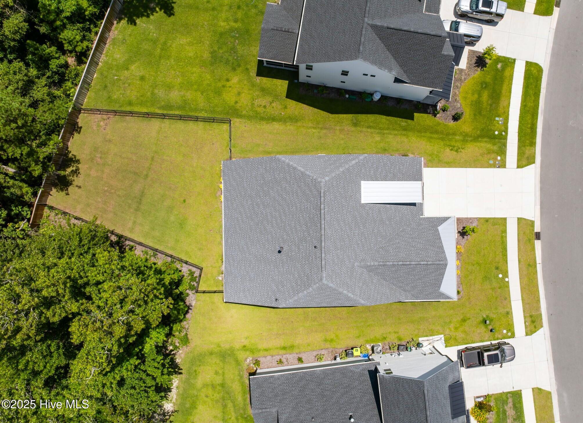 275 Sailor Sky Way Property Photo 25