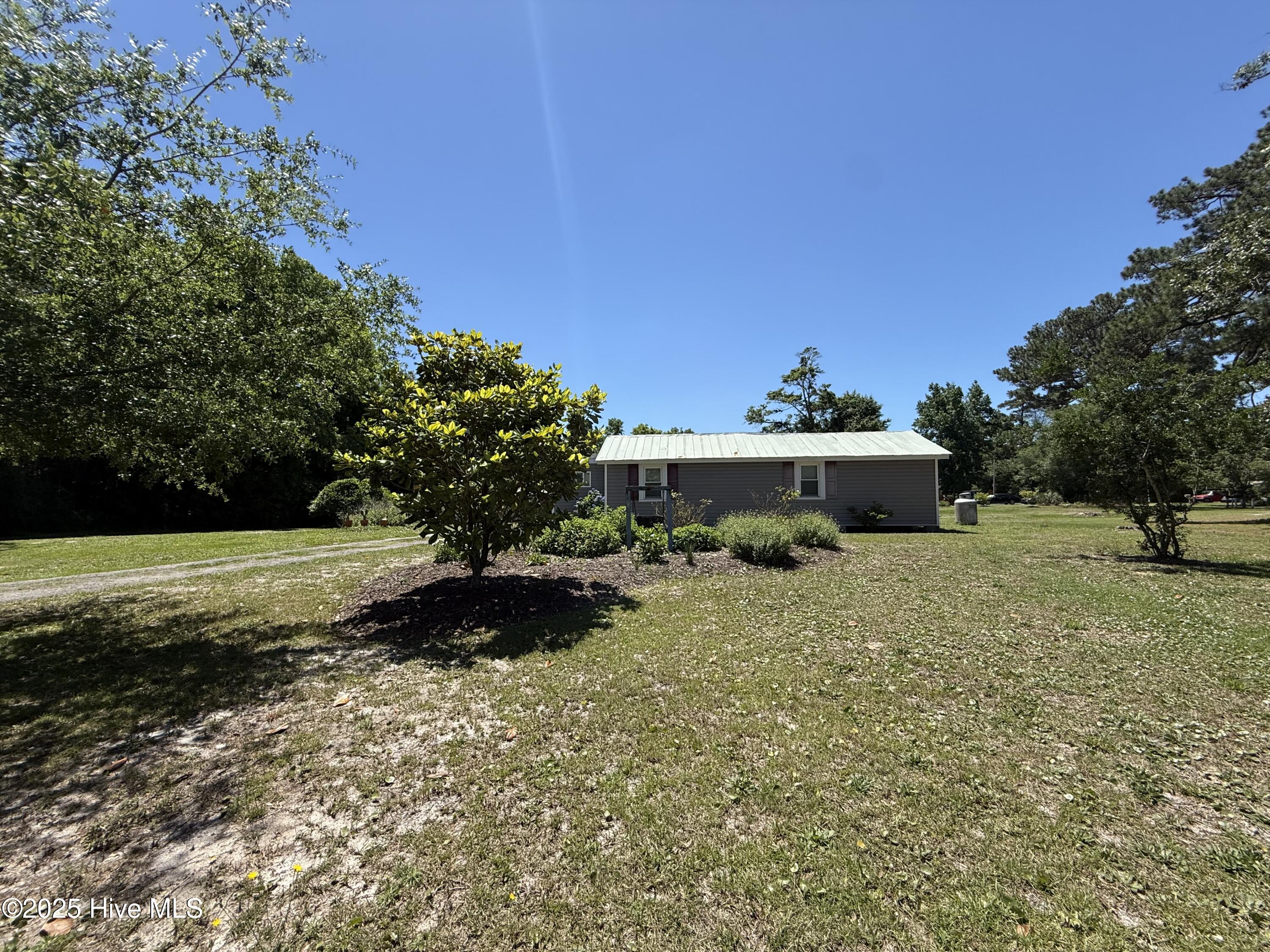 4827 Highway 24 Property Photo 1