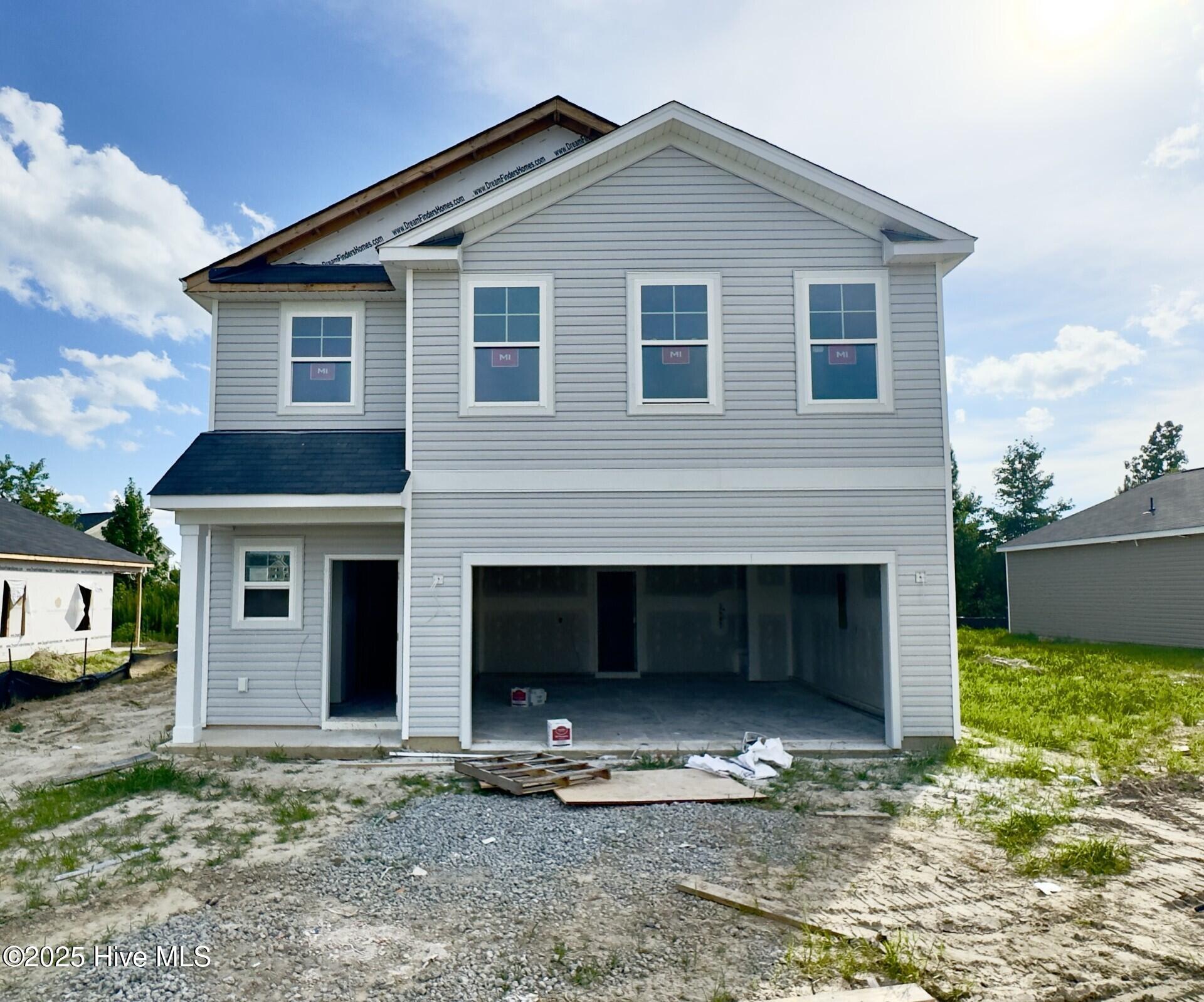 606 S Squires Run Lane Property Photo 1