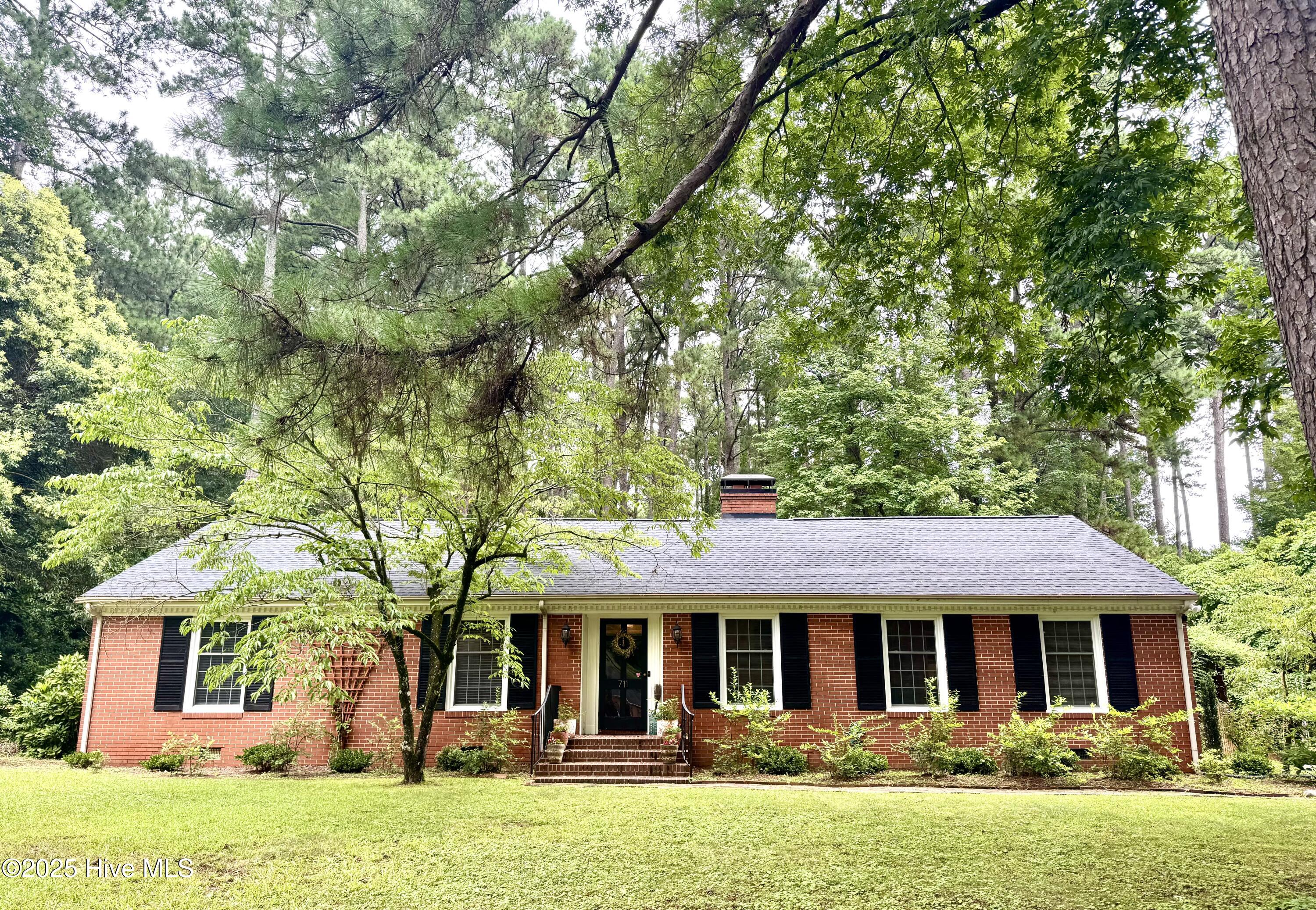 711 Stuart Drive