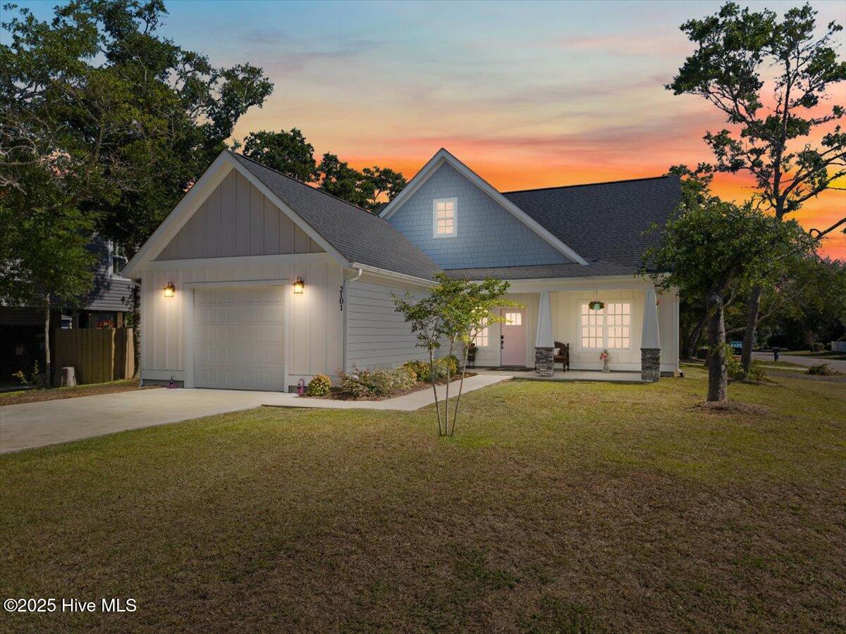 2101 E Oak Island Drive Property Image