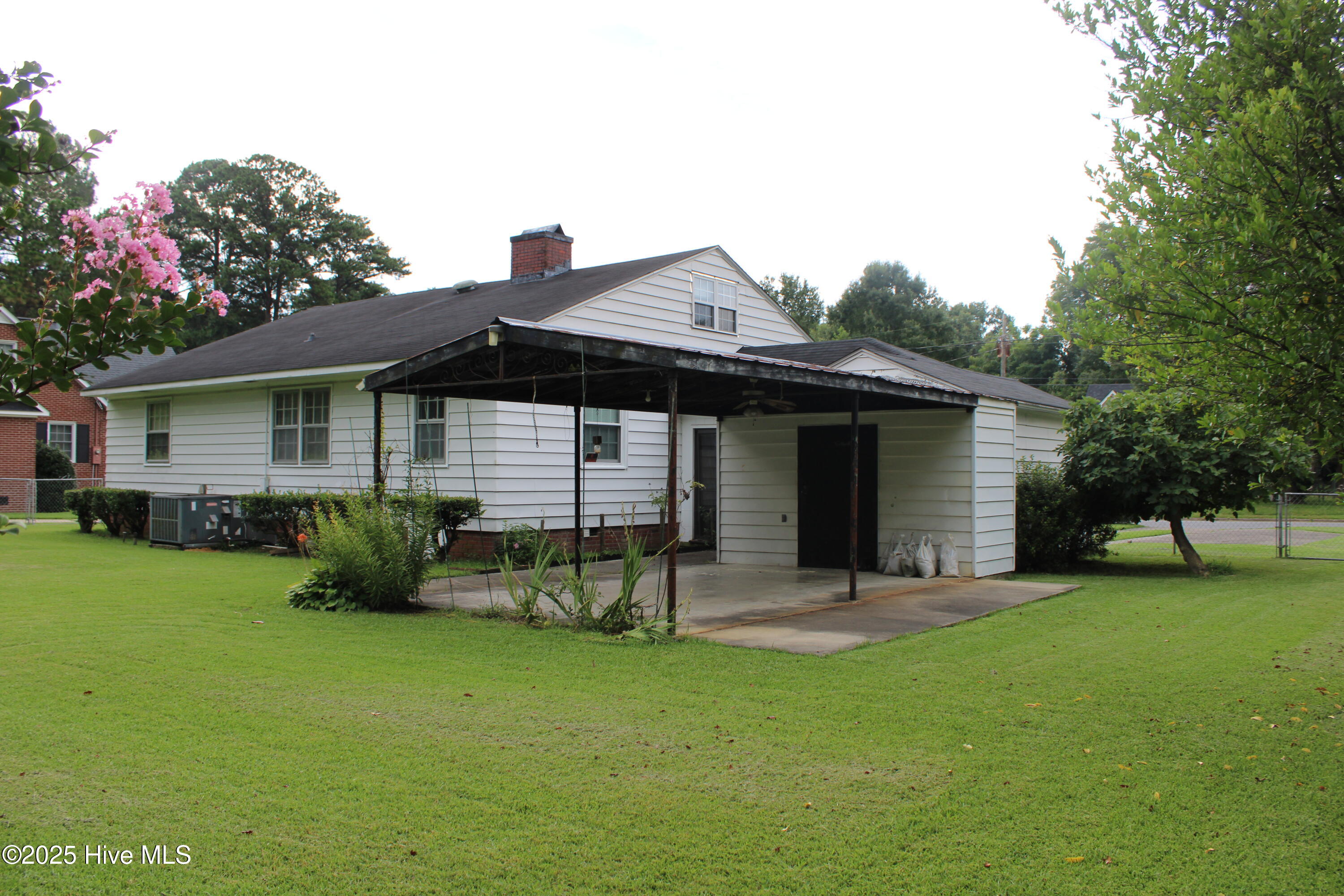 707 Cameron Drive Property Photo 21