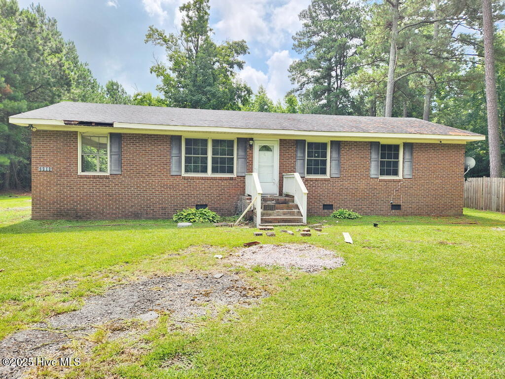 2404 Dawson Street Property Photo 1