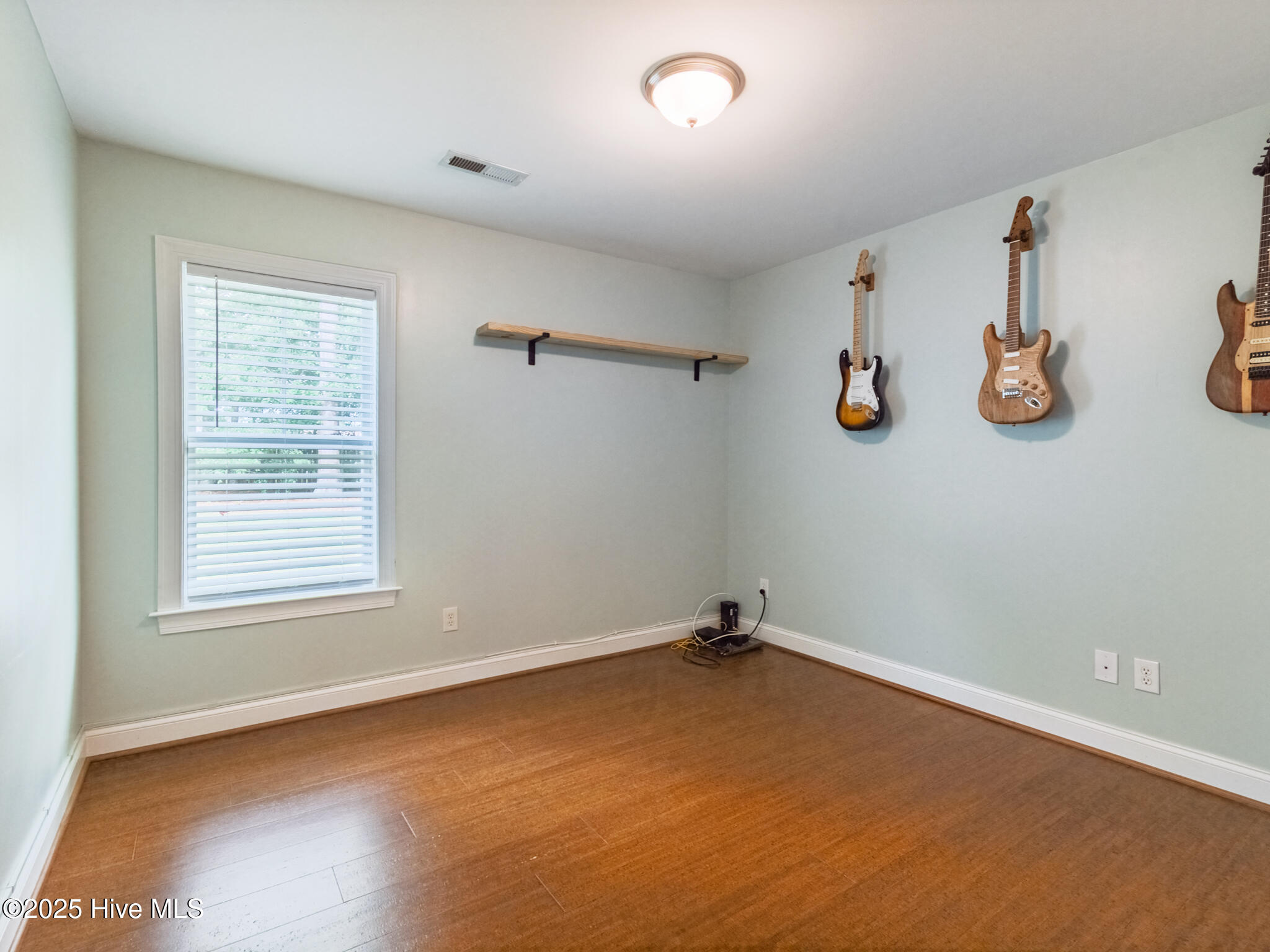 7065 Forest Bend Lane Property Photo 15