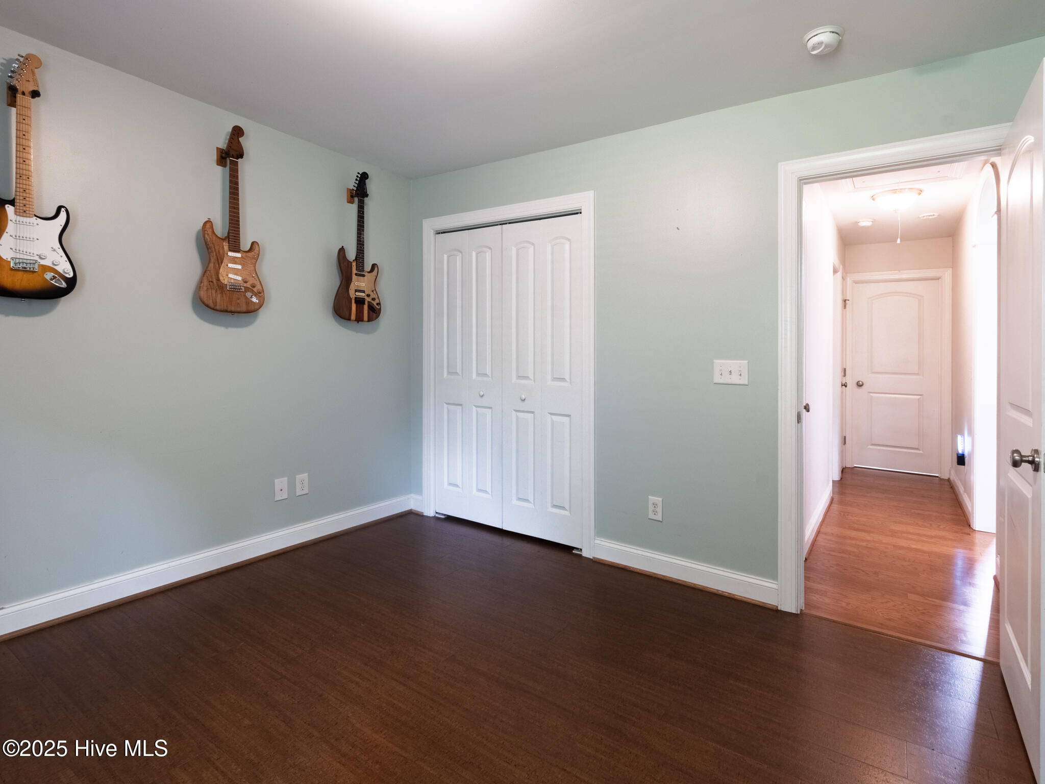 7065 Forest Bend Lane Property Photo 16
