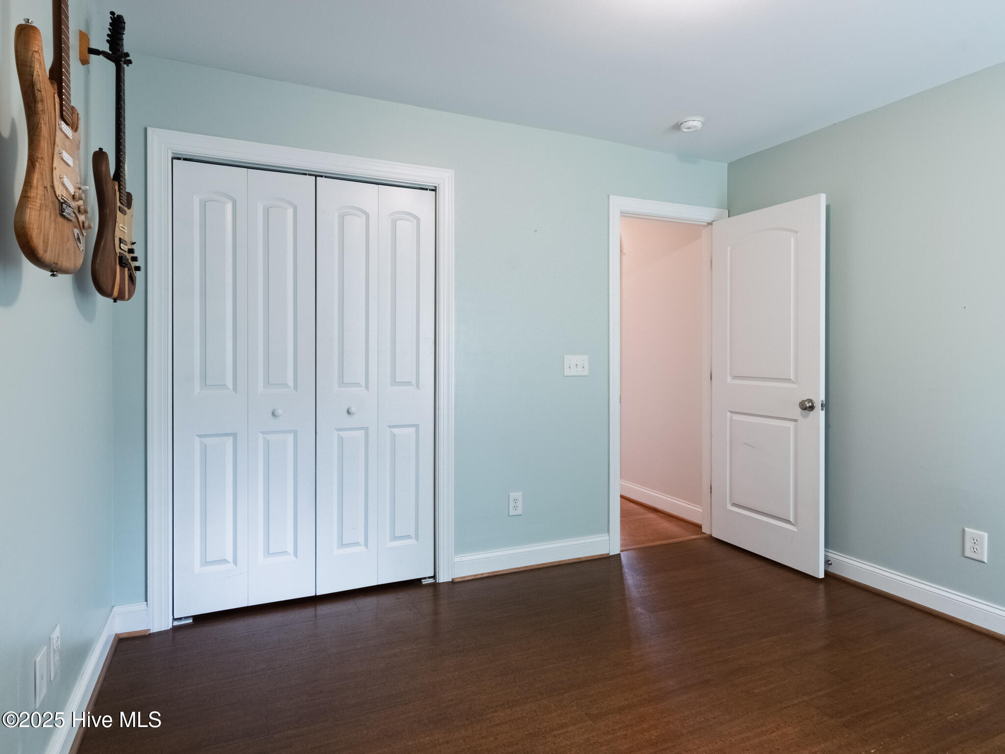 7065 Forest Bend Lane Property Photo 17