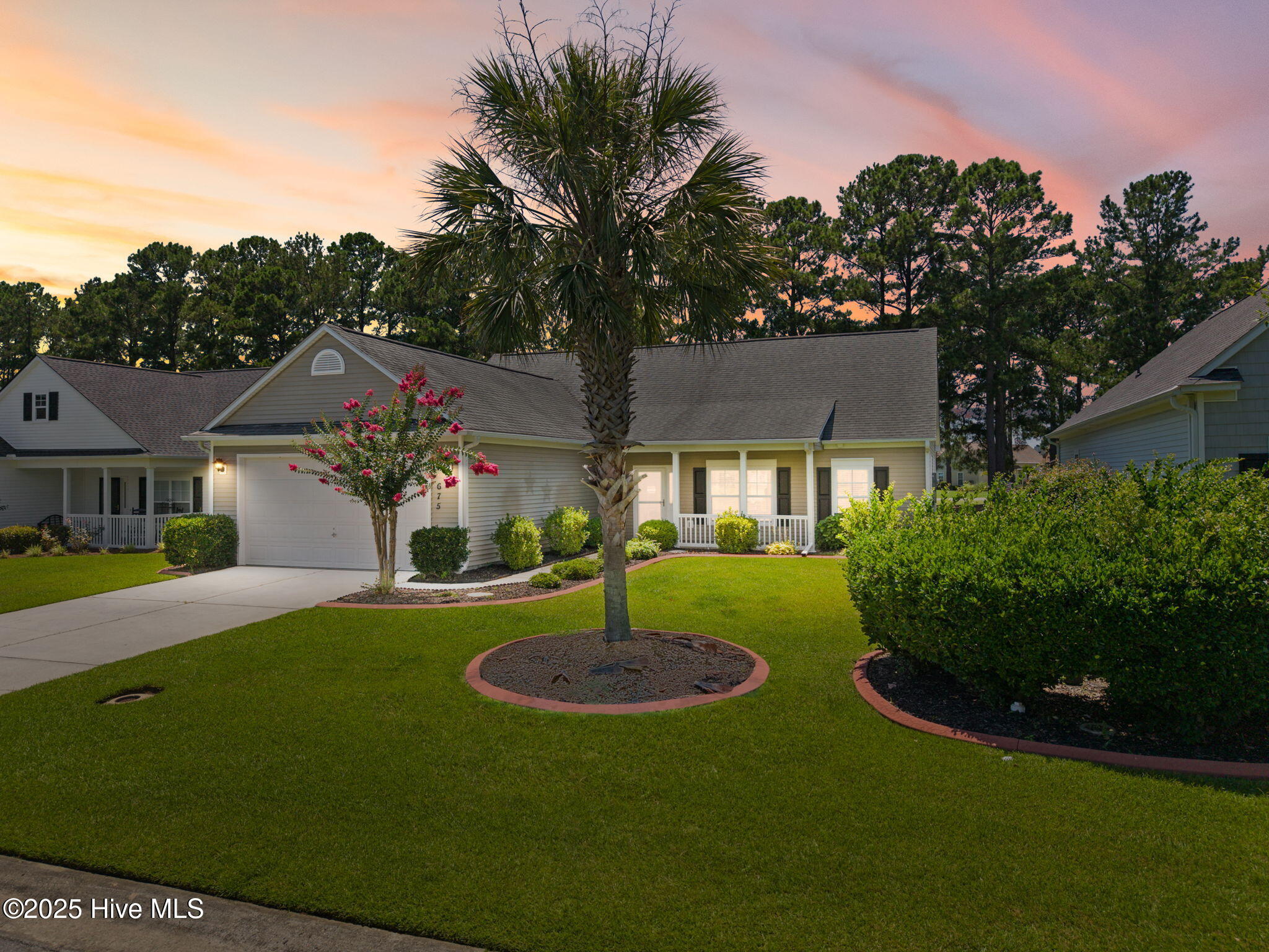 675 Meadowbrook Lane Property Photo 1