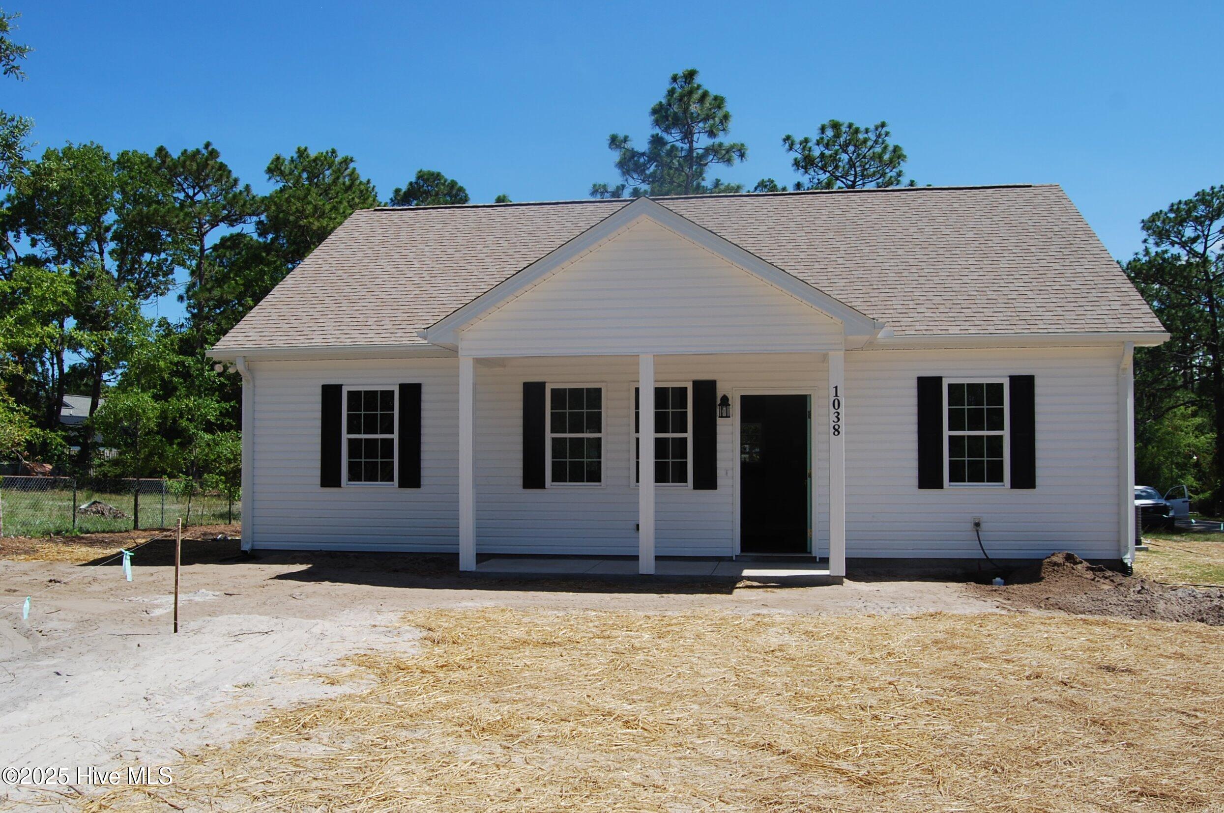 1038 Fifty Lakes Drive Property Photo 1