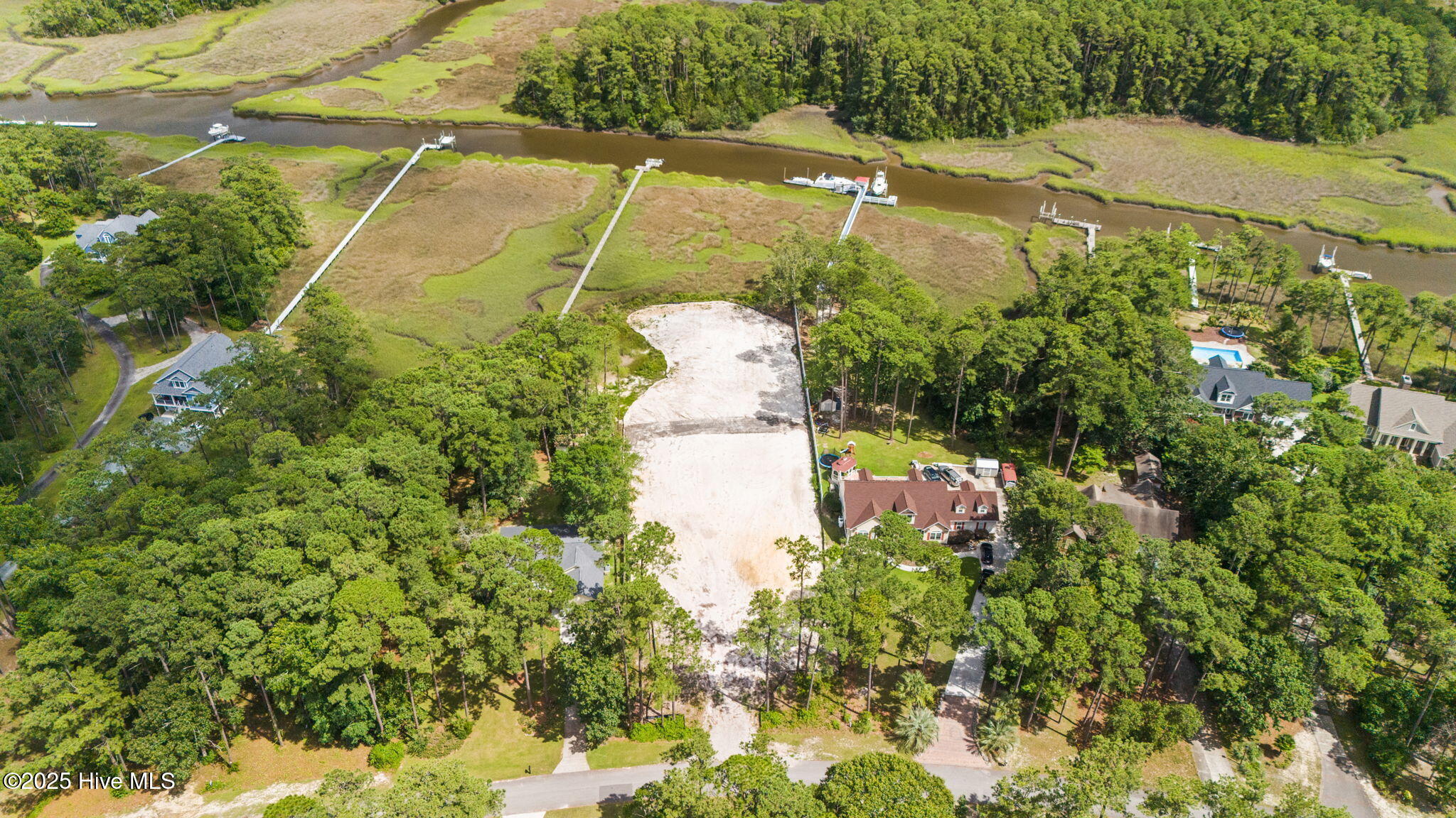 6487 Walden Pond Lane Property Photo 15