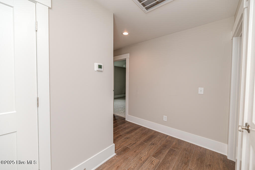 81 Lamplighter Village Drive Property Photo 18