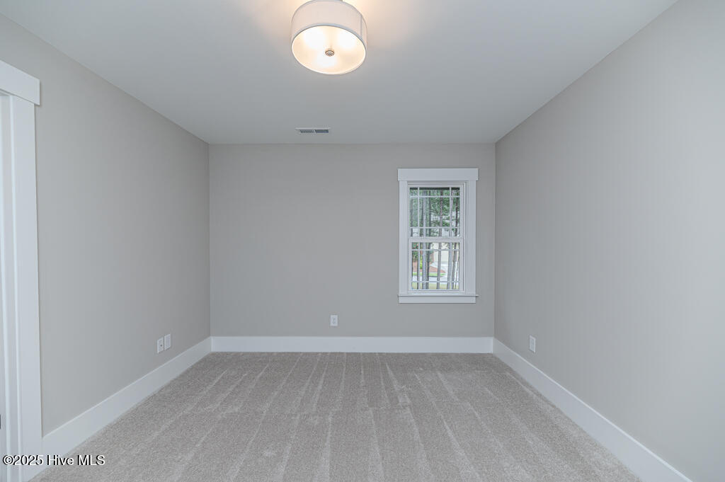 81 Lamplighter Village Drive Property Photo 24