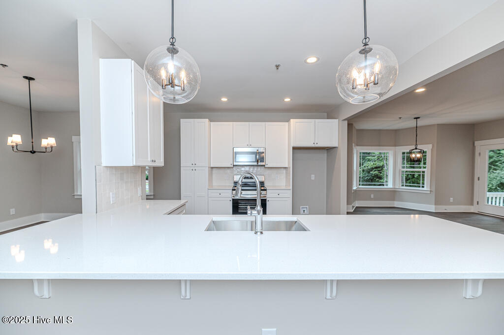 91 Lamplighter Village Drive Property Photo 11