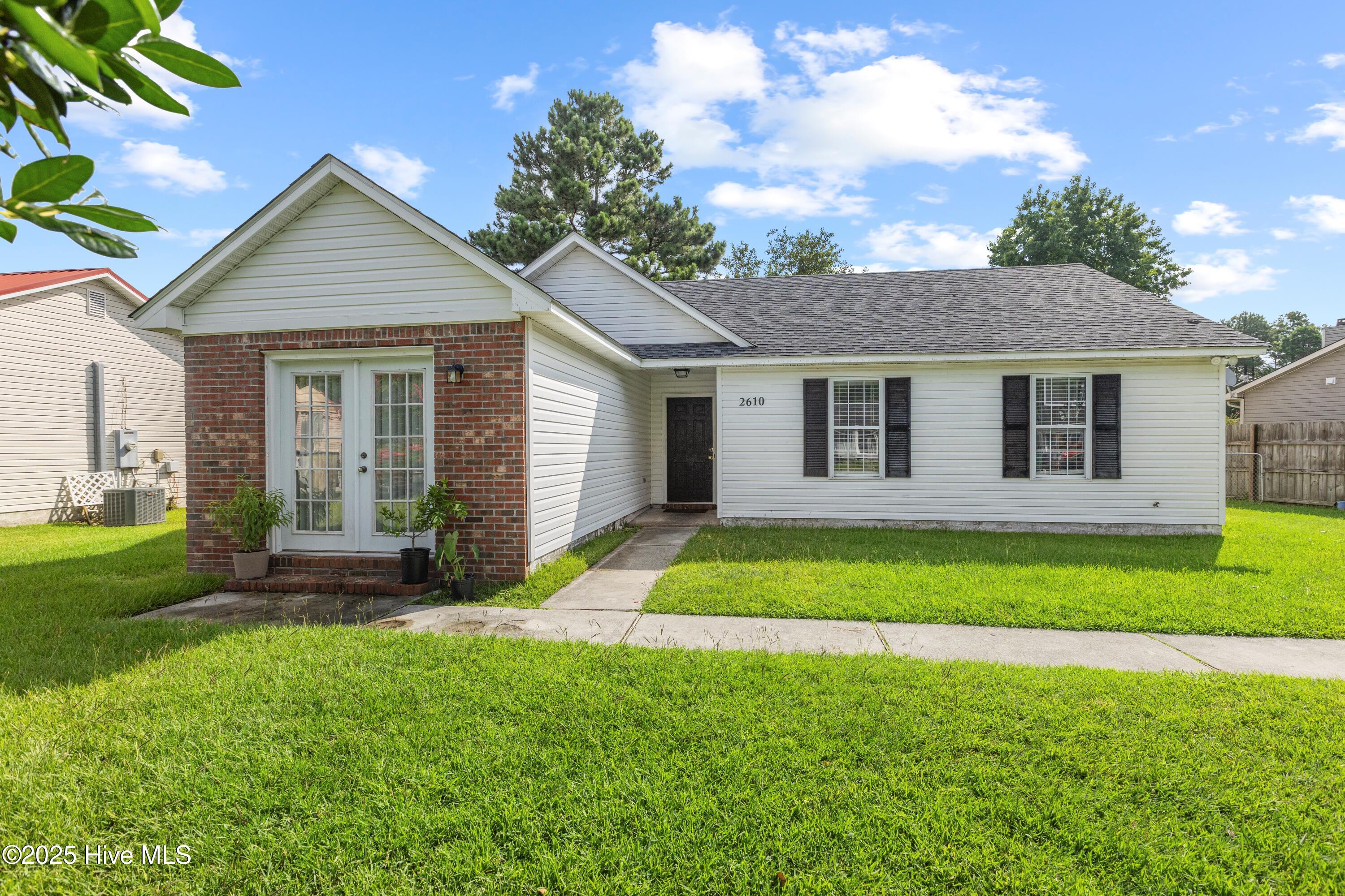 2610 Brookfield Drive Property Photo 1