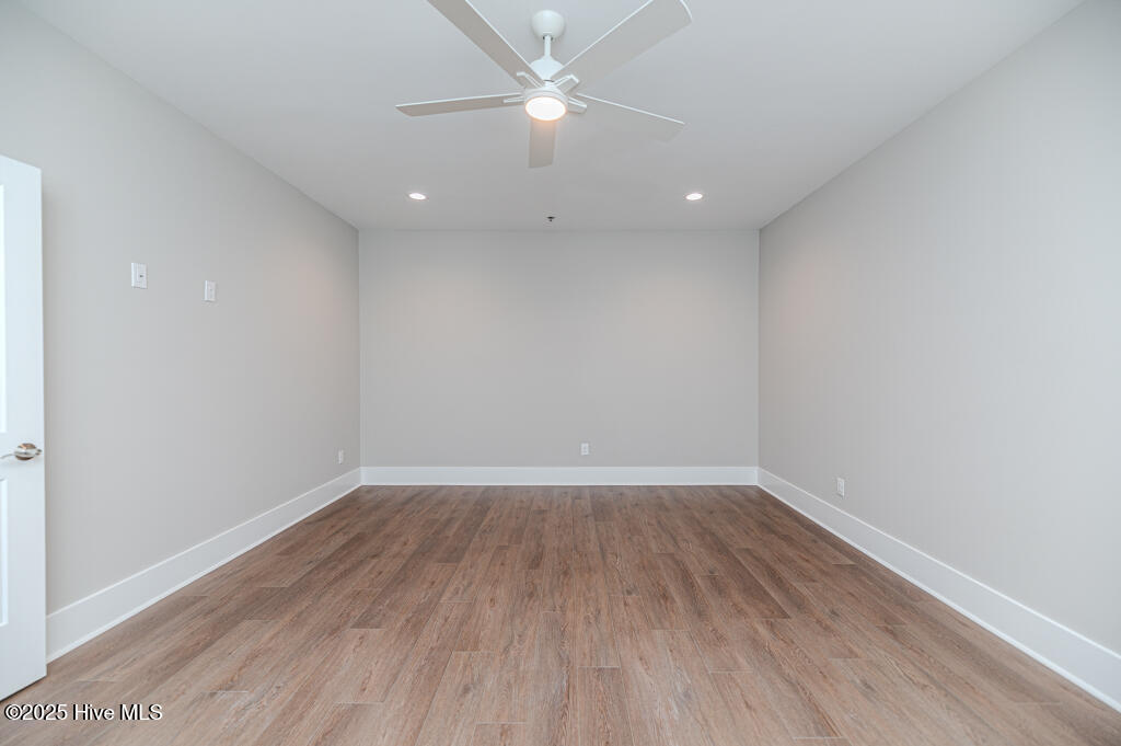 111 Lamplighter Village Drive Property Photo 18