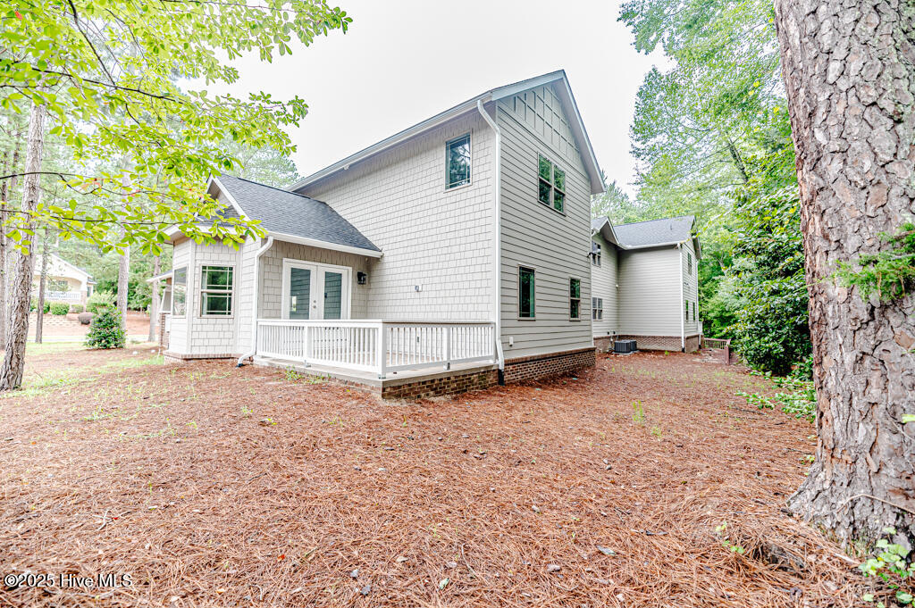111 Lamplighter Village Drive Property Photo 37