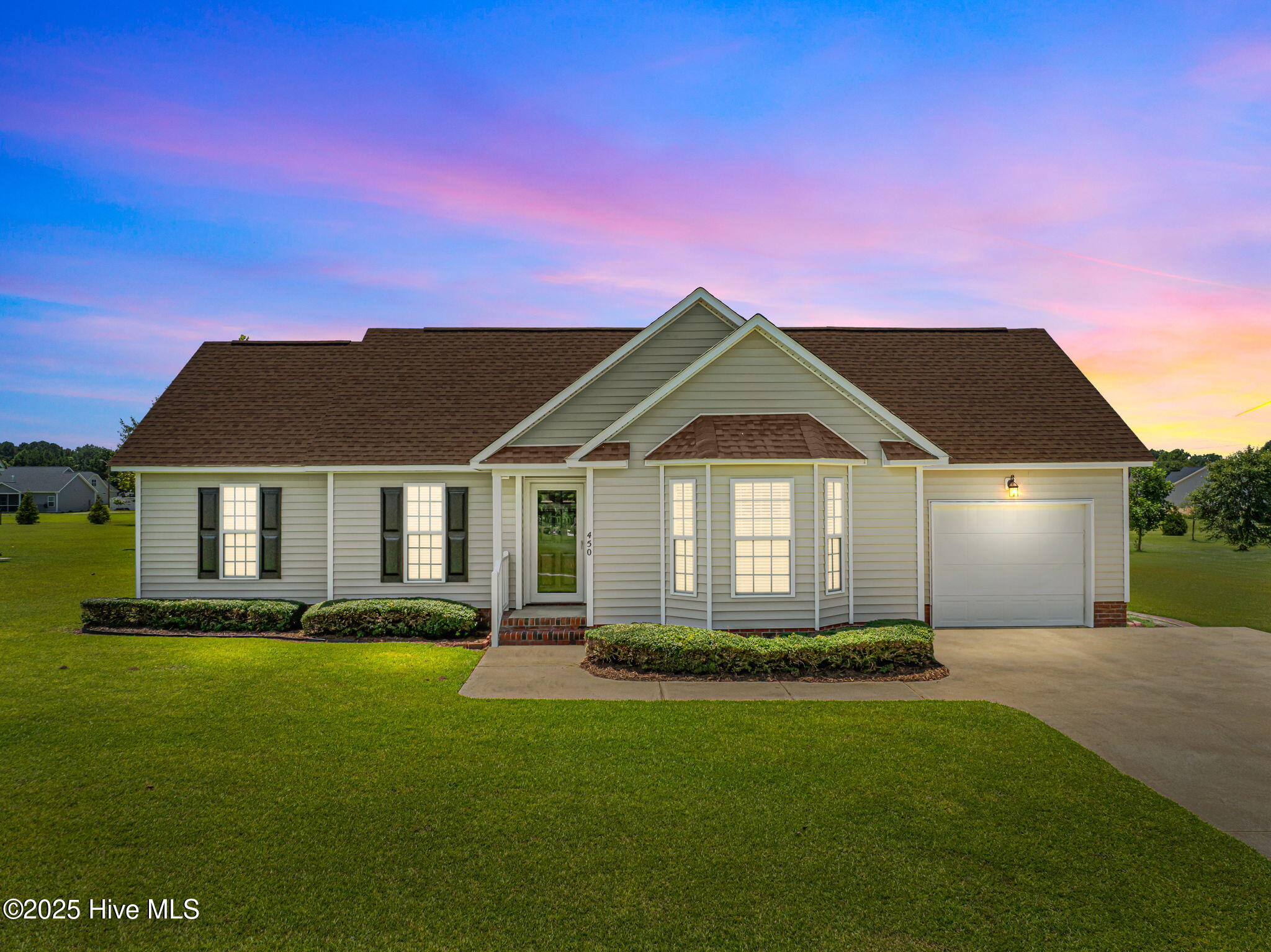 450 Arden Ridge Drive Property Photo 1