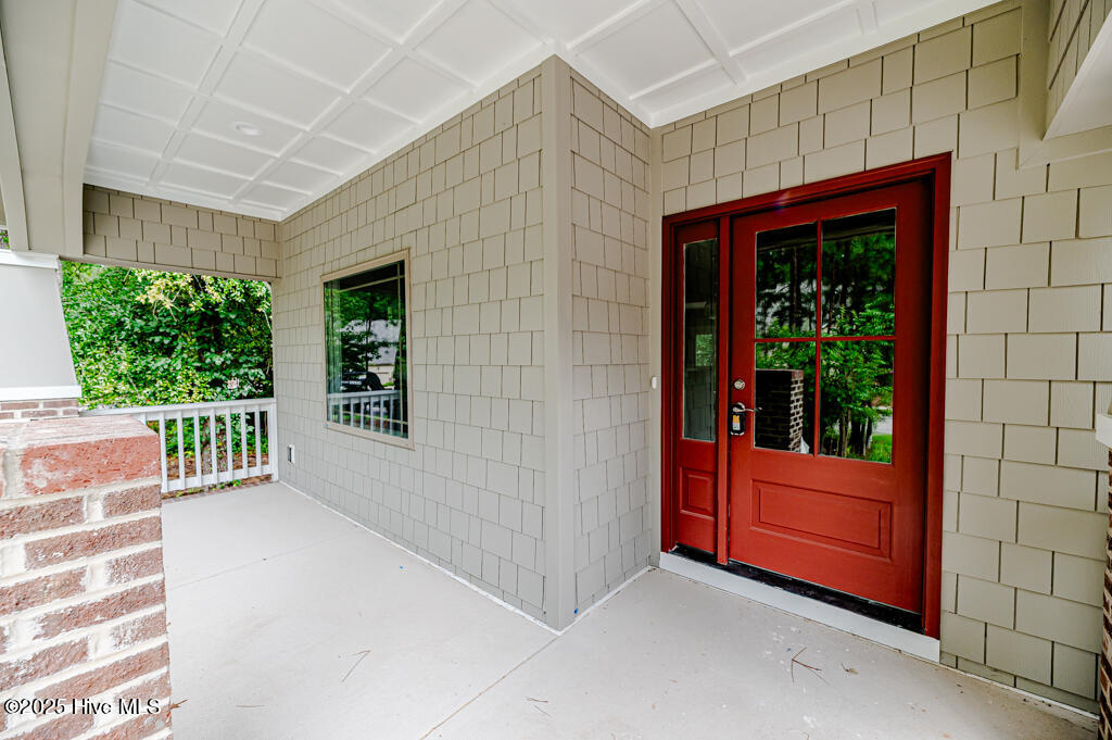 121 Lamplighter Village Drive Property Photo 2