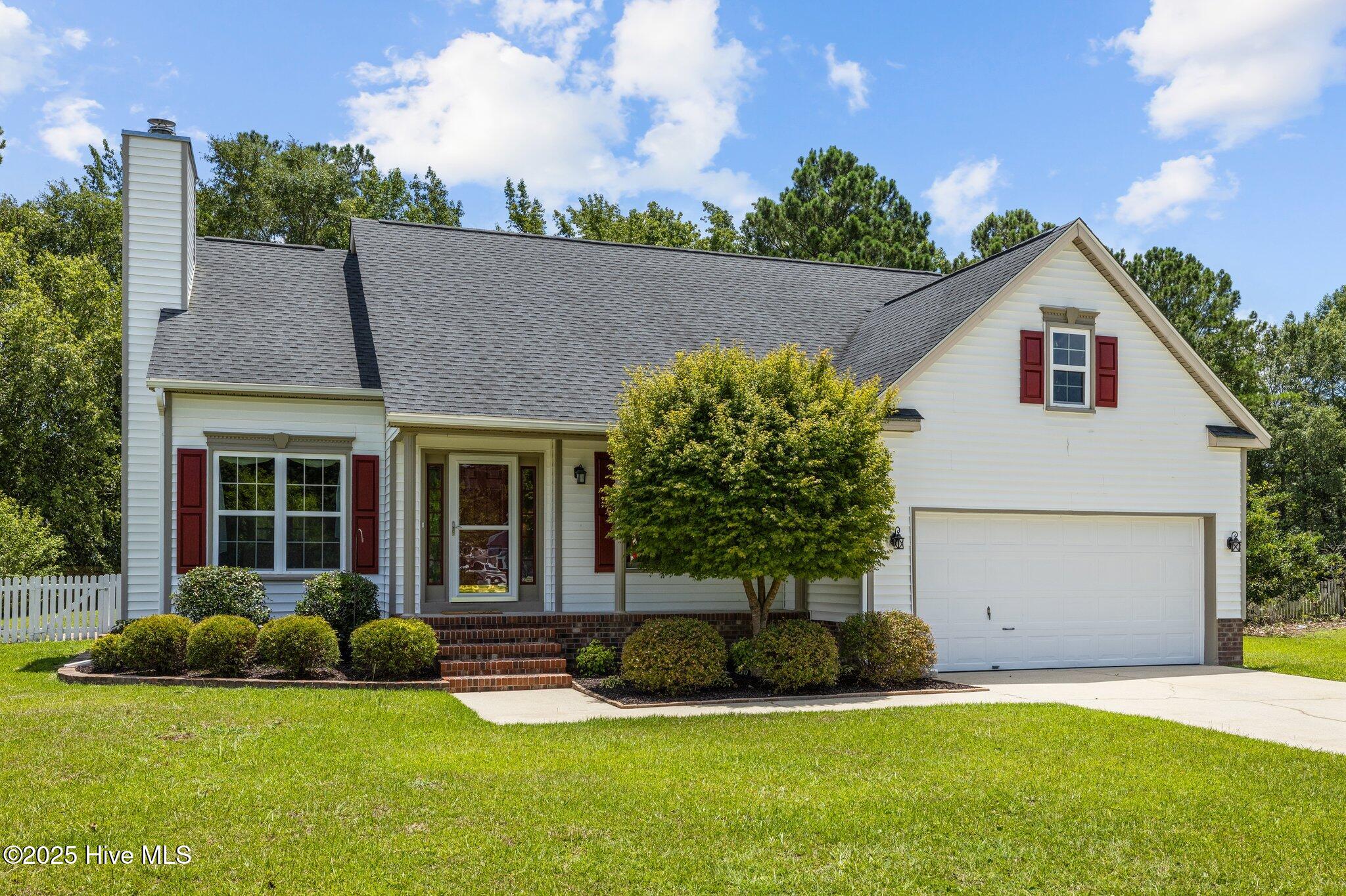 242 Bobbys Drive Property Photo 1