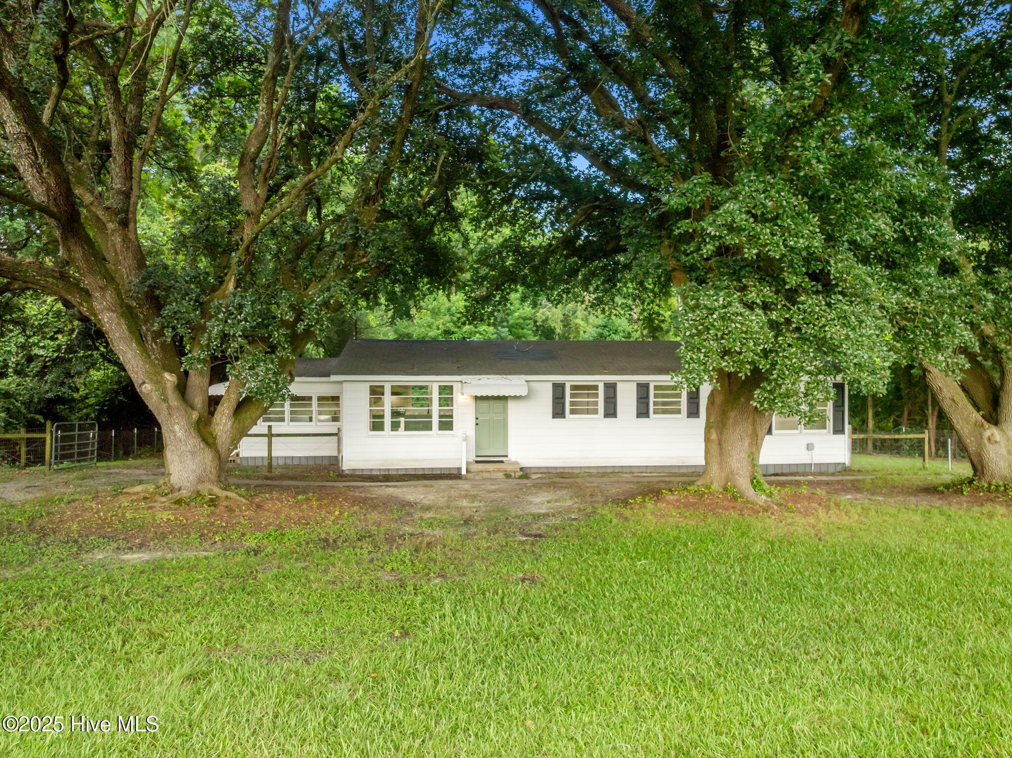 254 Woodland Church Road Property Photo 2