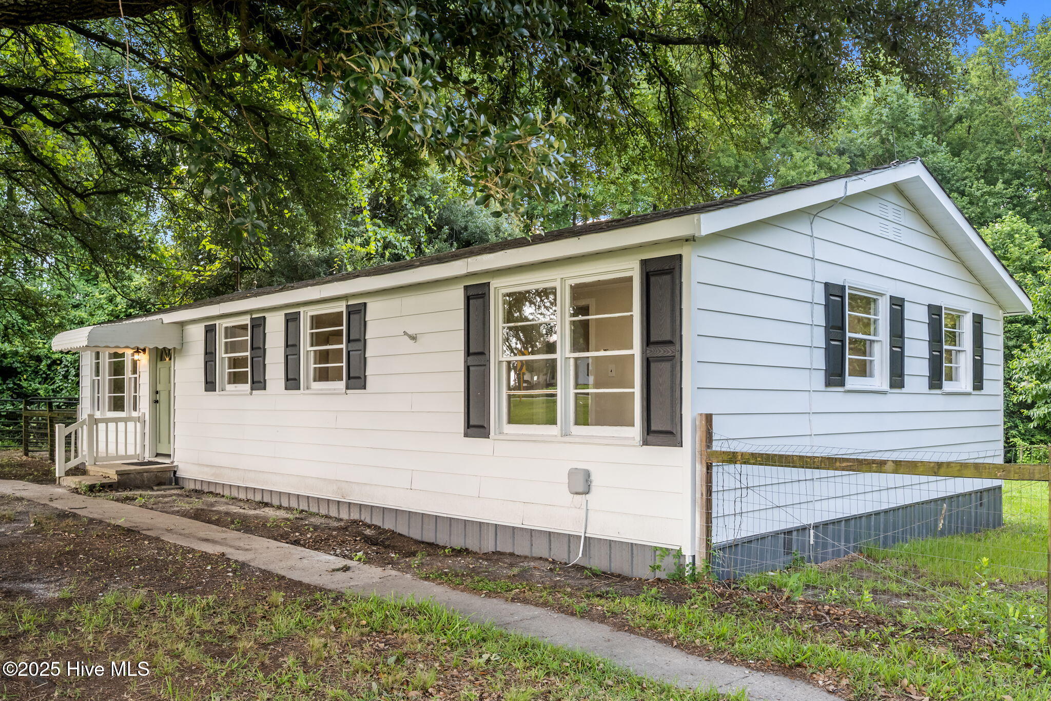 254 Woodland Church Road Property Photo 5