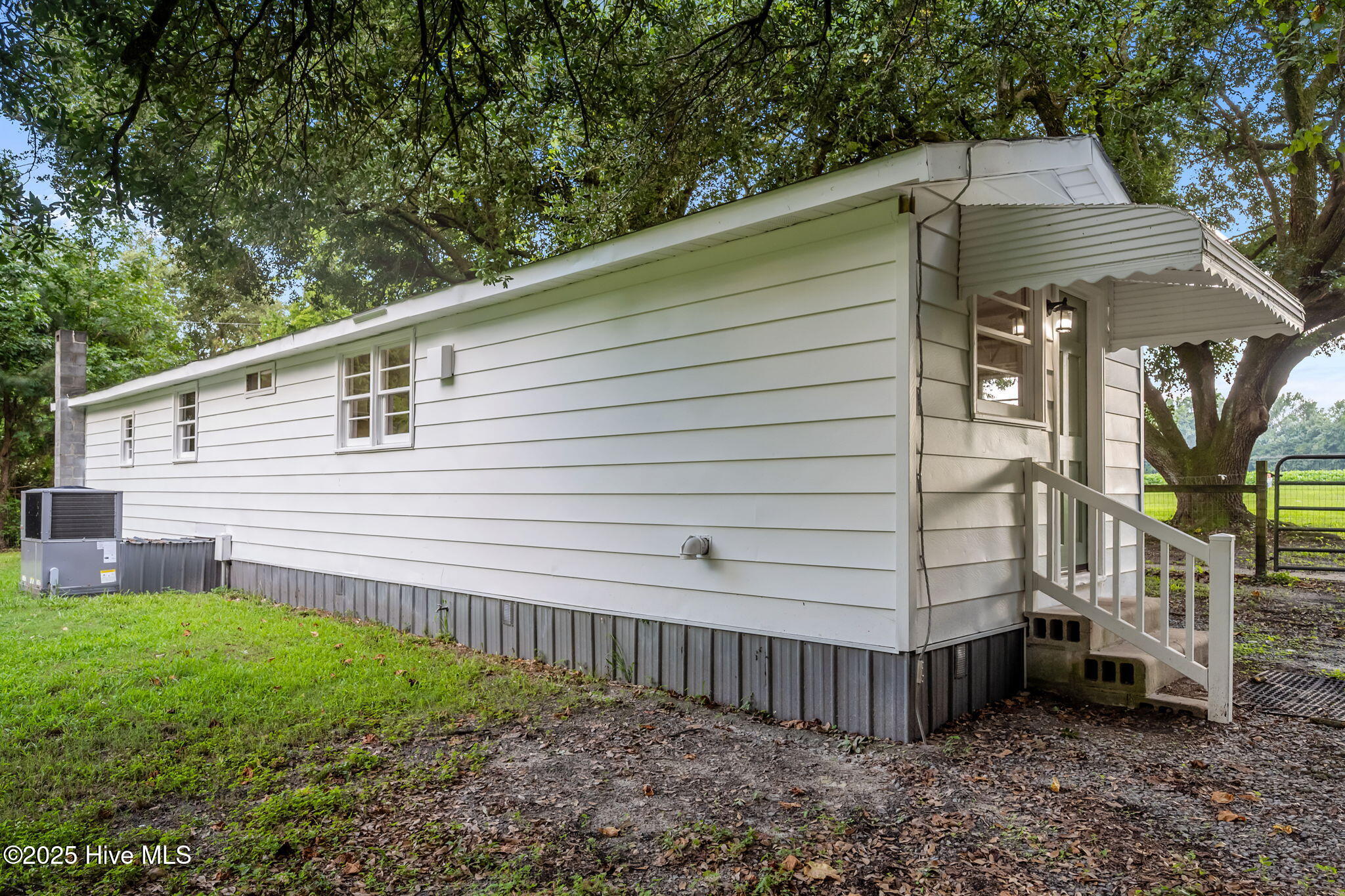 254 Woodland Church Road Property Photo 8