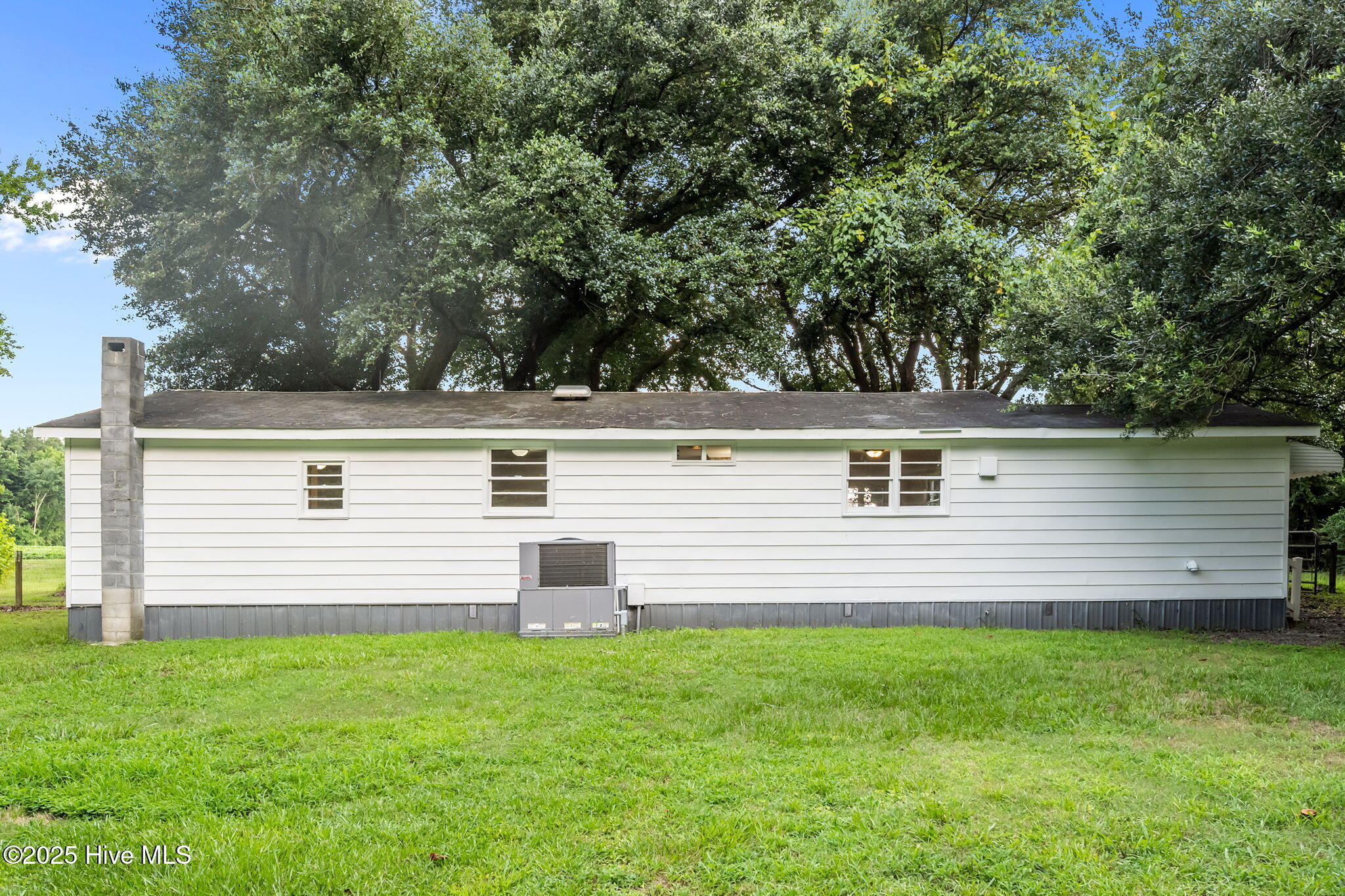 254 Woodland Church Road Property Photo 9