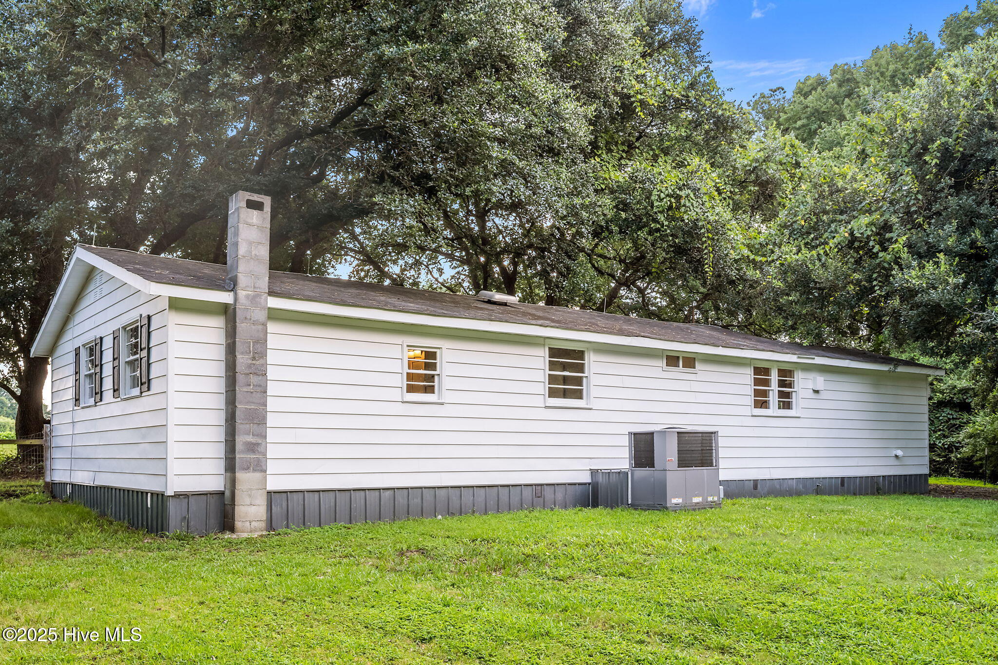 254 Woodland Church Road Property Photo 10