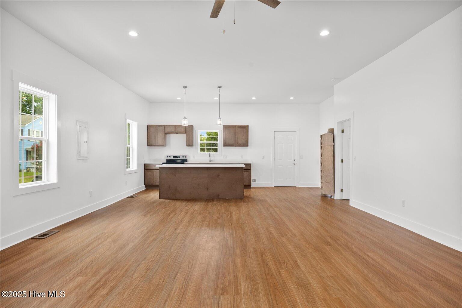 901 Walnut Street Property Photo 13