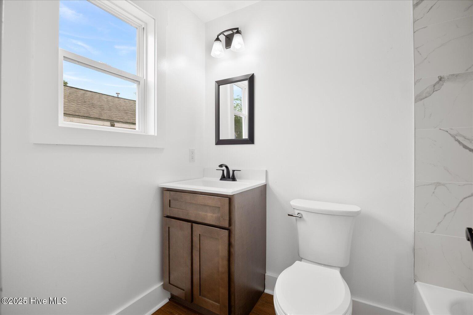 901 Walnut Street Property Photo 35
