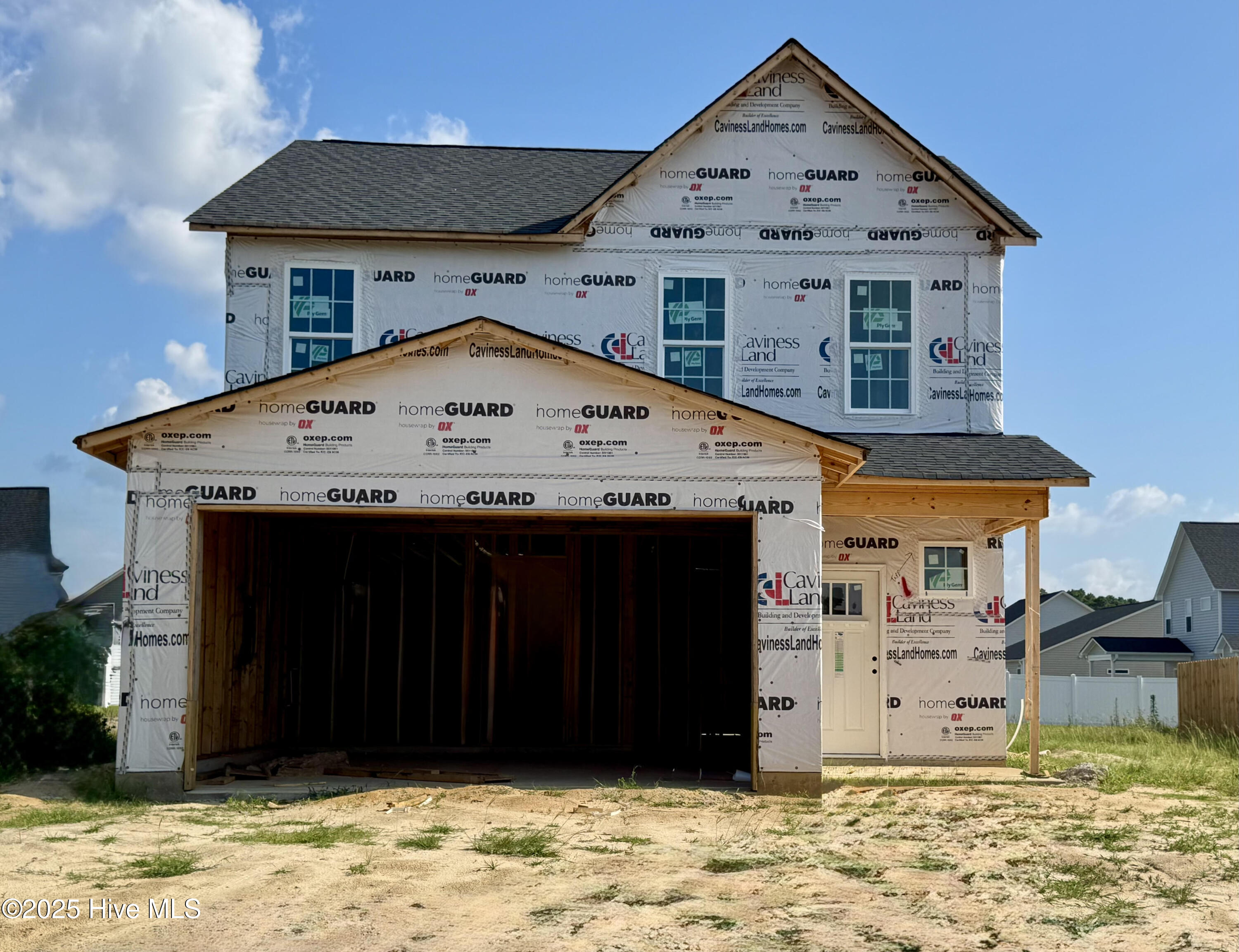 143 Girard Way Property Photo 1
