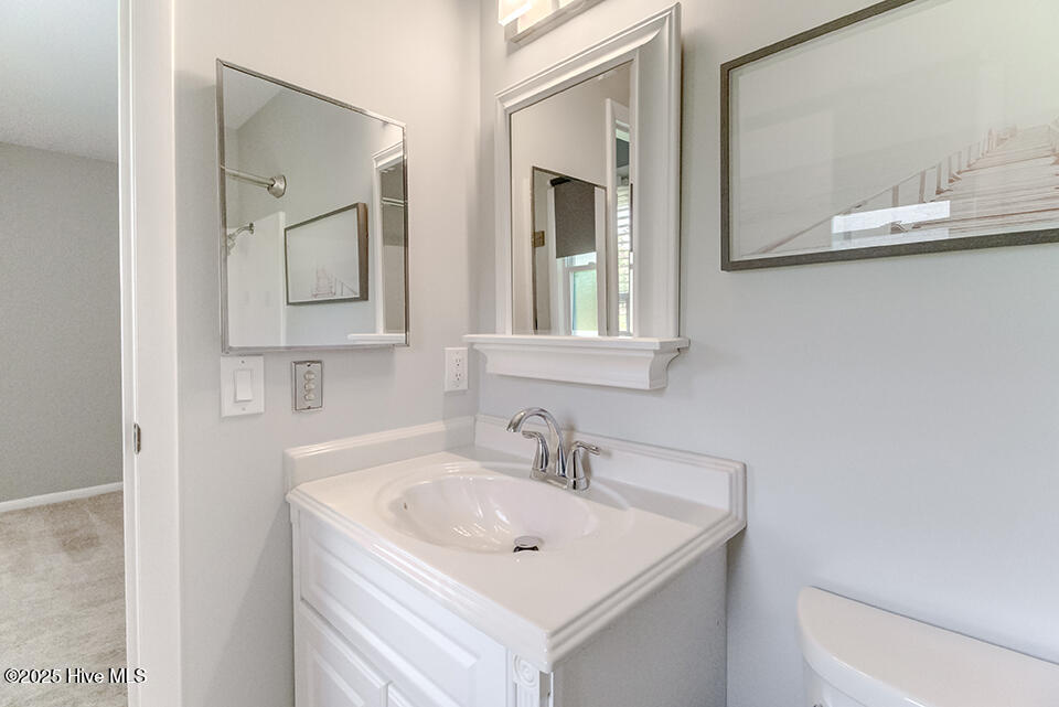 121 W Bedford Road Property Photo 17
