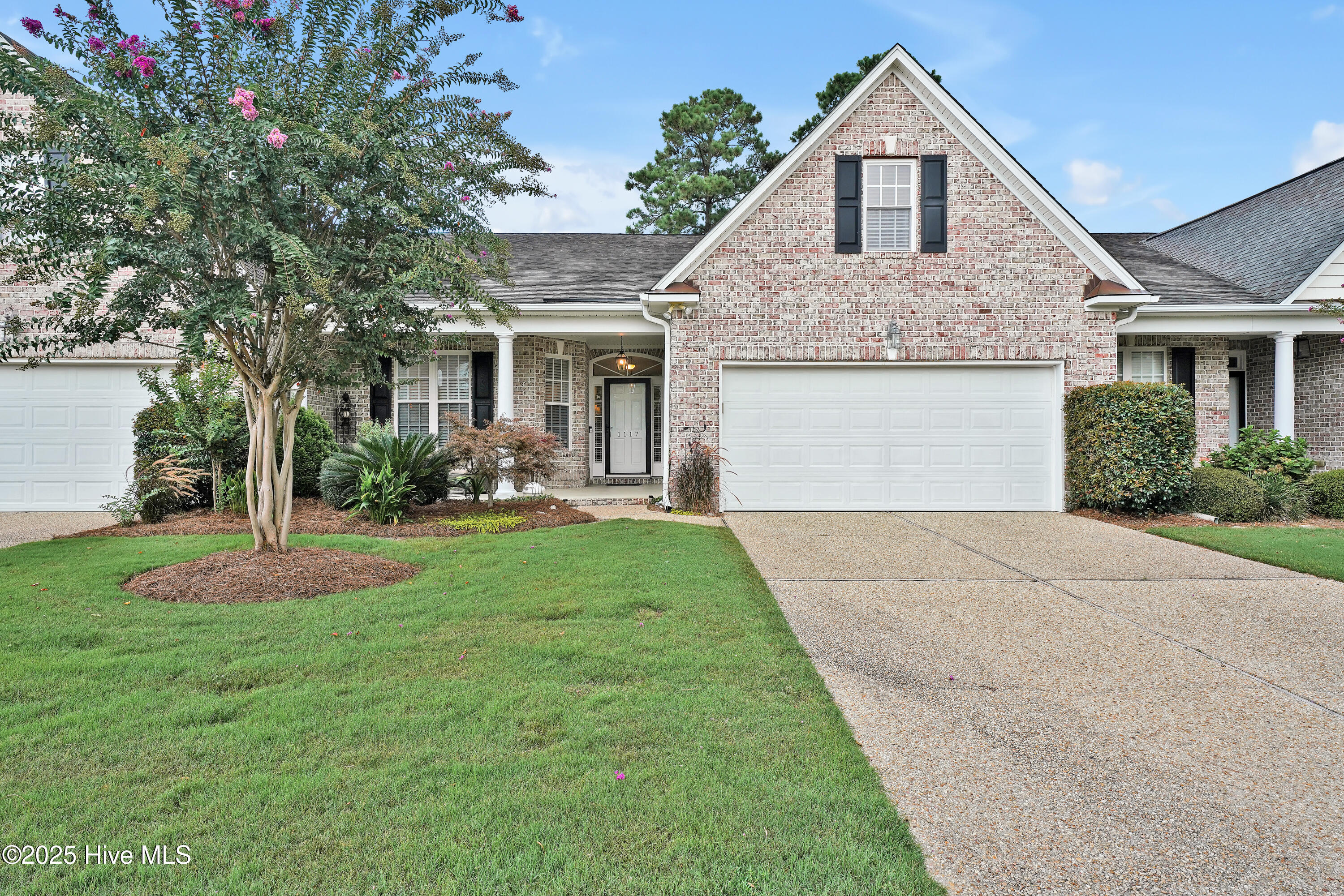1117 Sandy Beach Circle Property Photo 1
