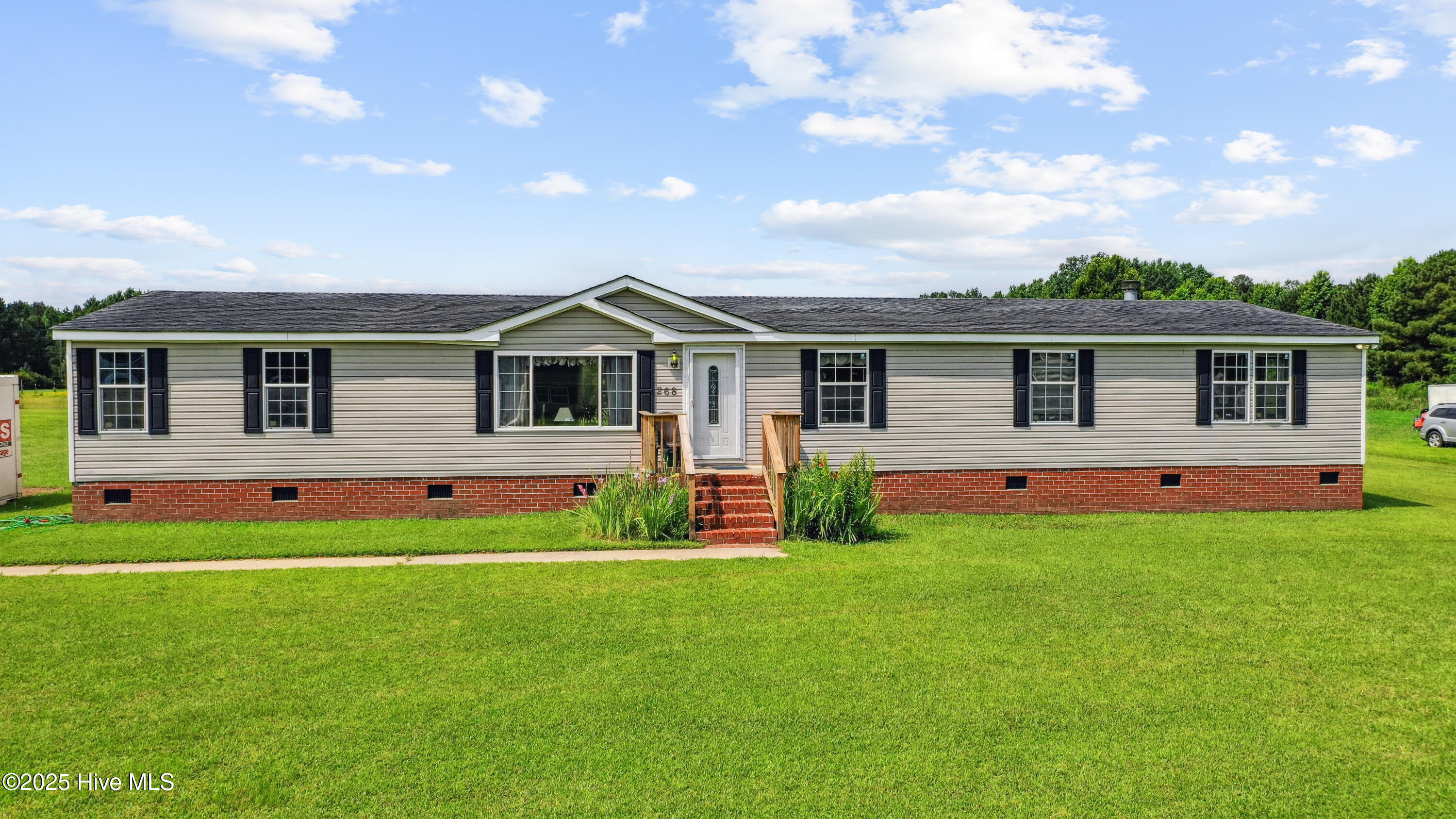 268 Hazelton Road Property Photo 1
