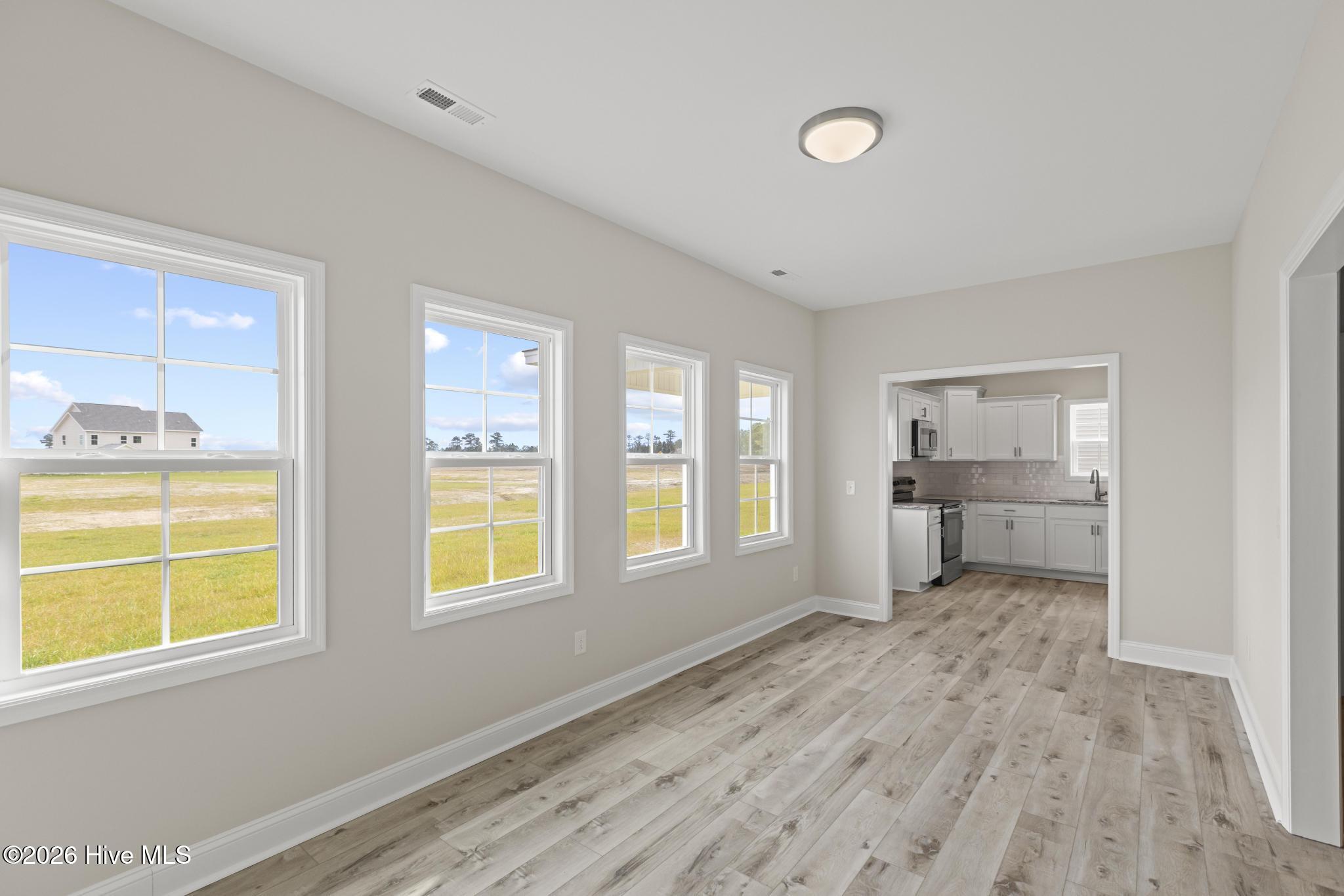 909 Wild Azalea Way Property Photo 13