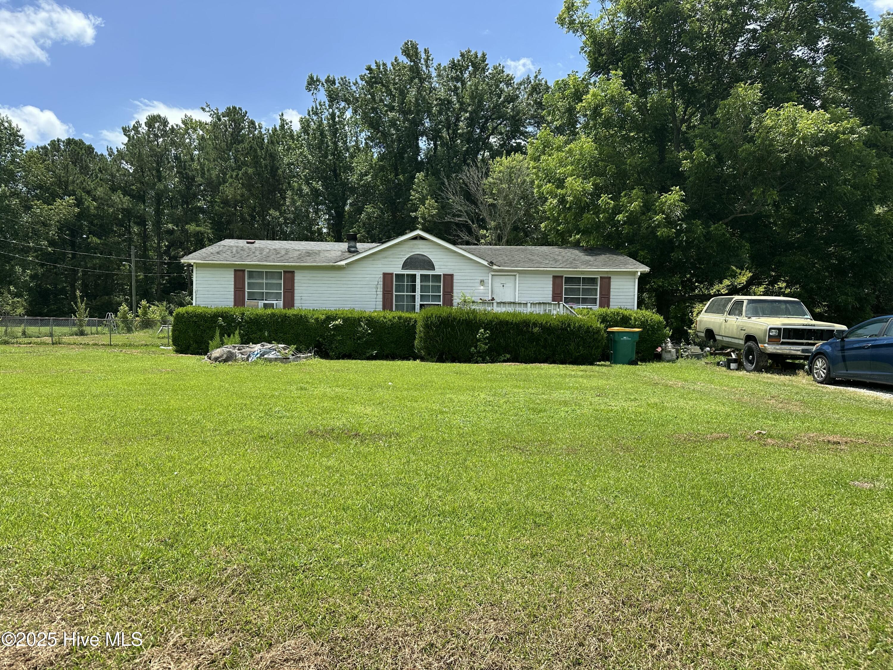 2293 Dawson Cabin Road Property Photo 1