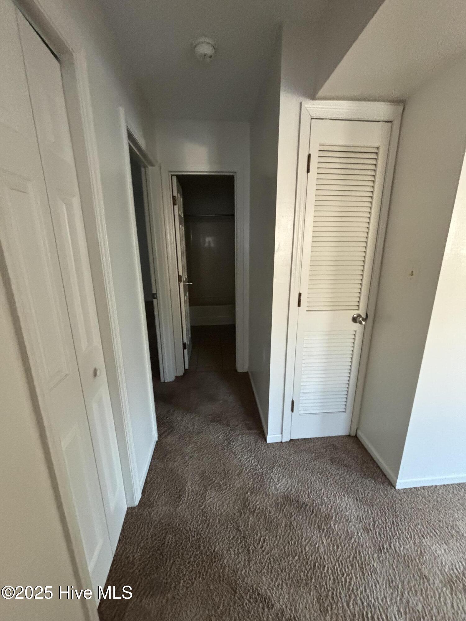 206 Cordell Drive Property Photo 1