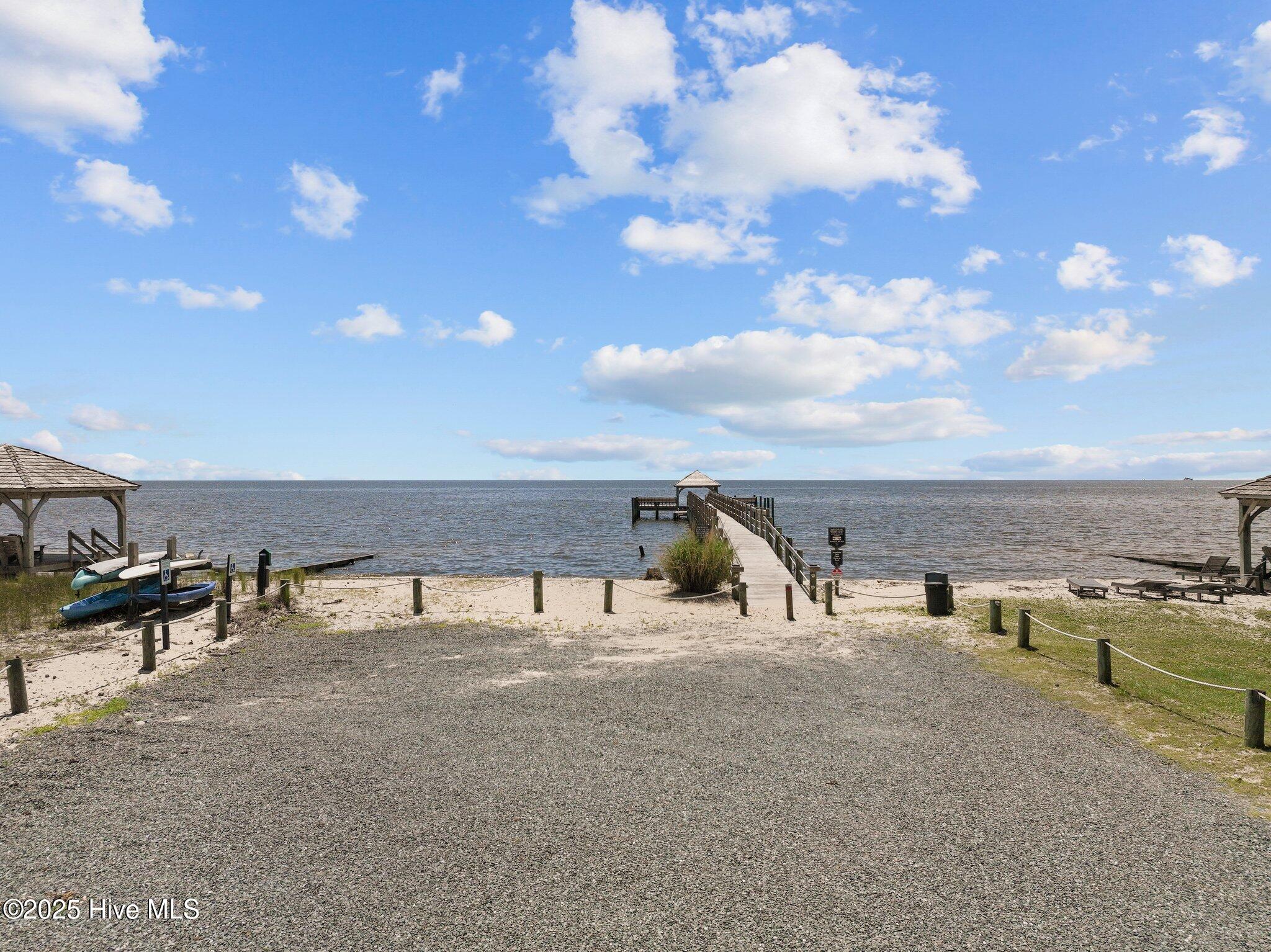 101 Captains Way Property Photo 10