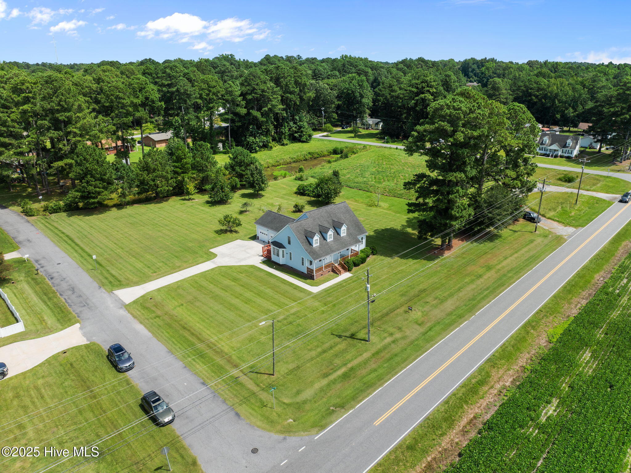 6455 Mashie Drive Property Photo 3